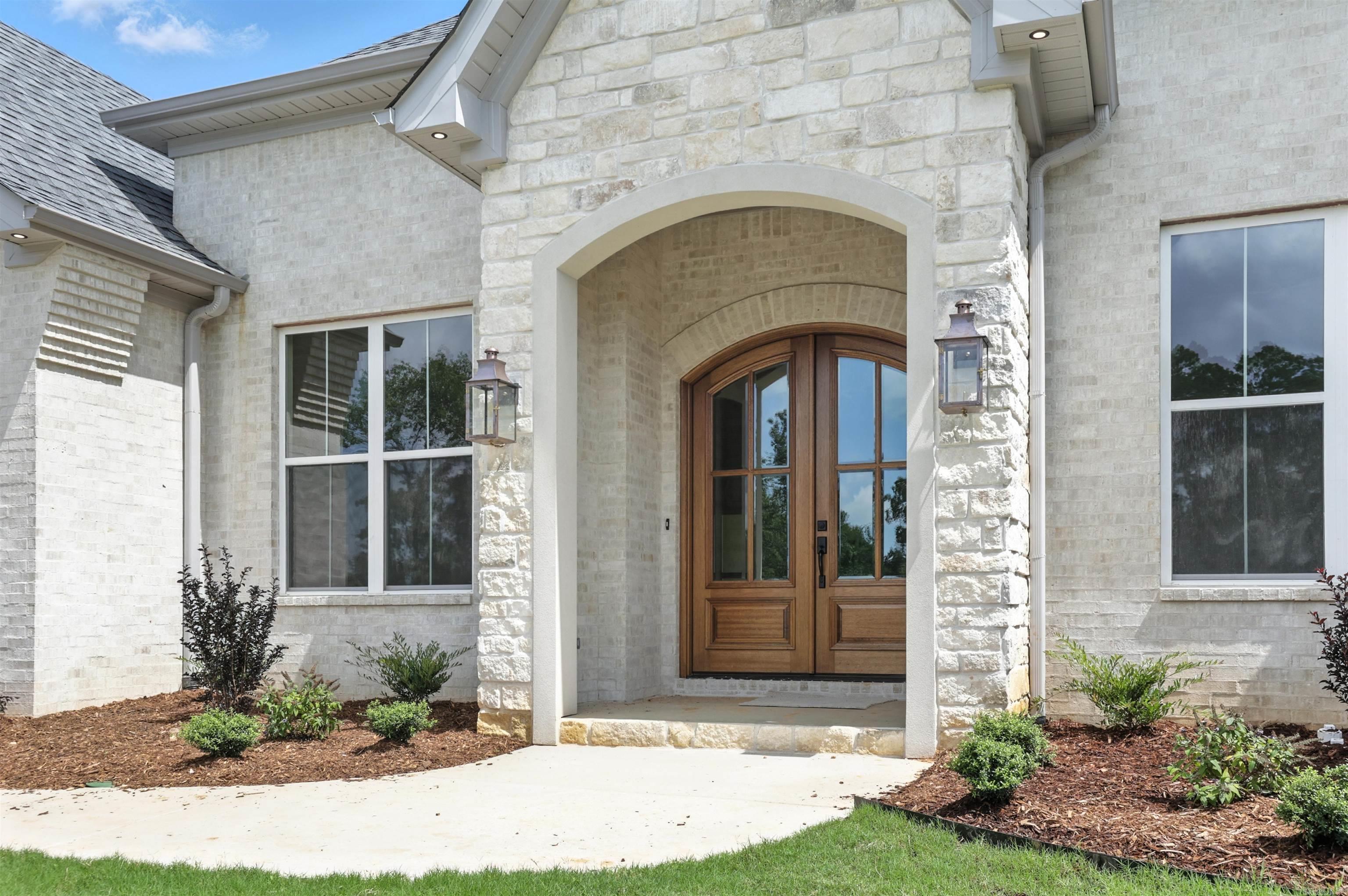 THE WOODLANDS - Residential