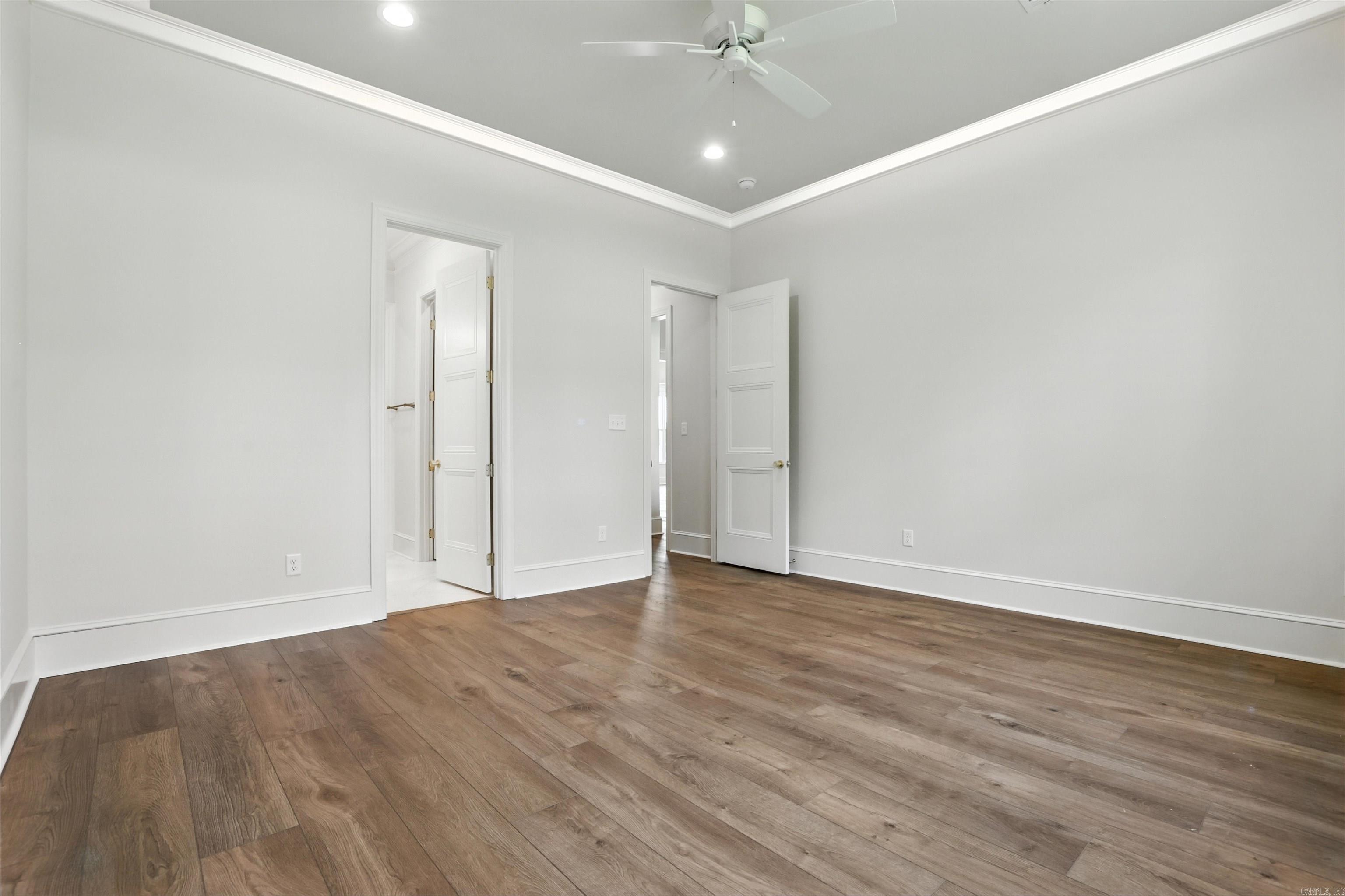THE WOODLANDS - Residential