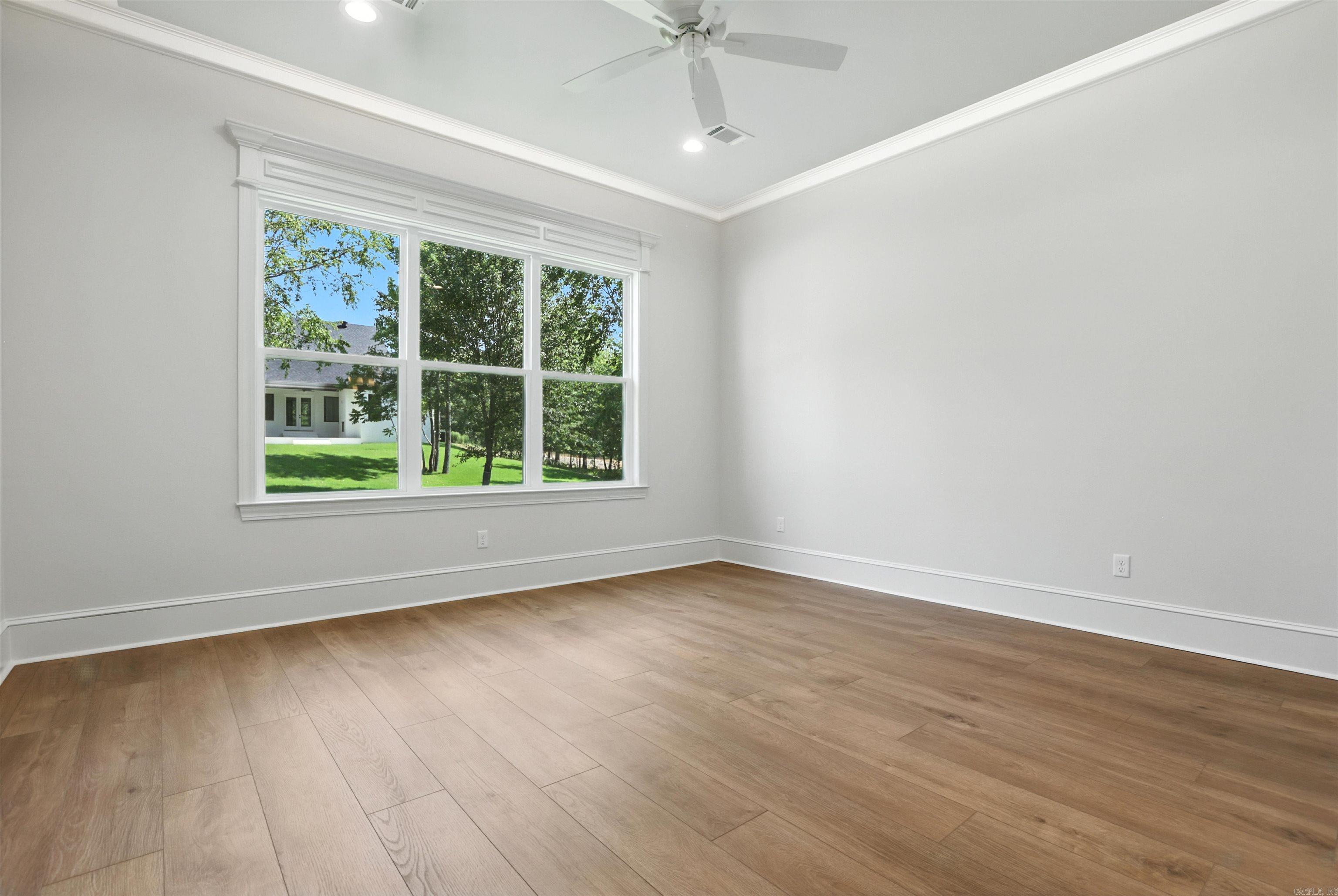 THE WOODLANDS - Residential