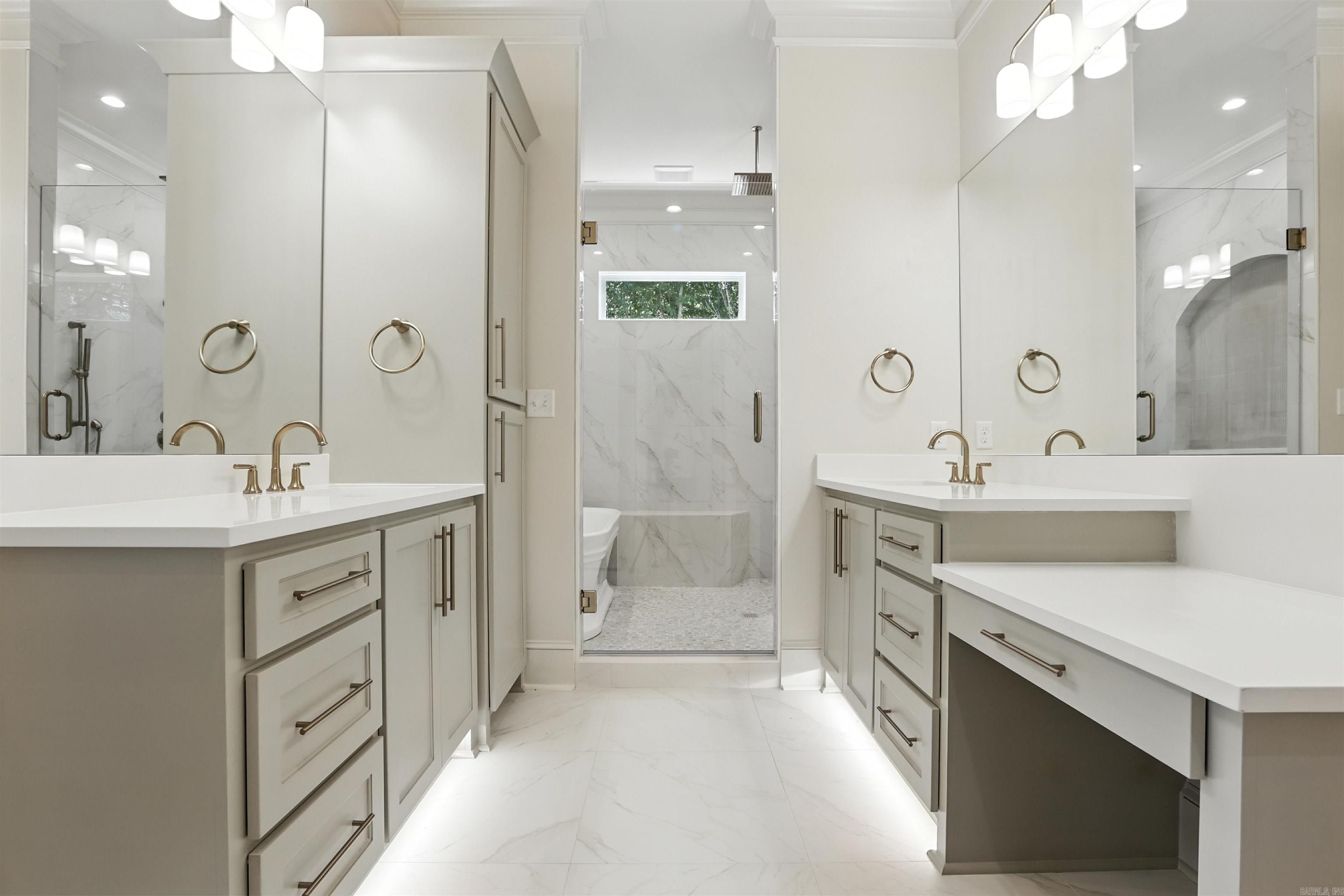 THE WOODLANDS - Residential