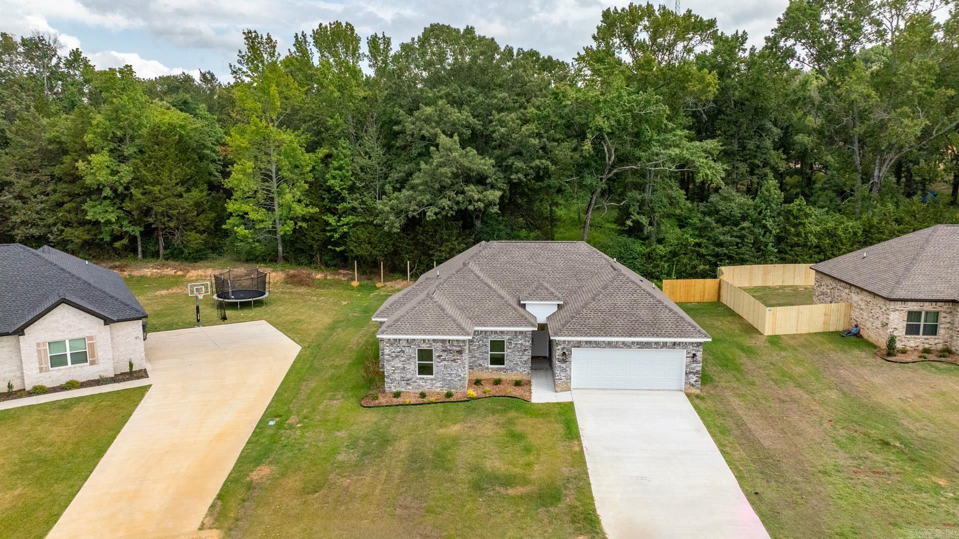 LEWIS COVE - Residential