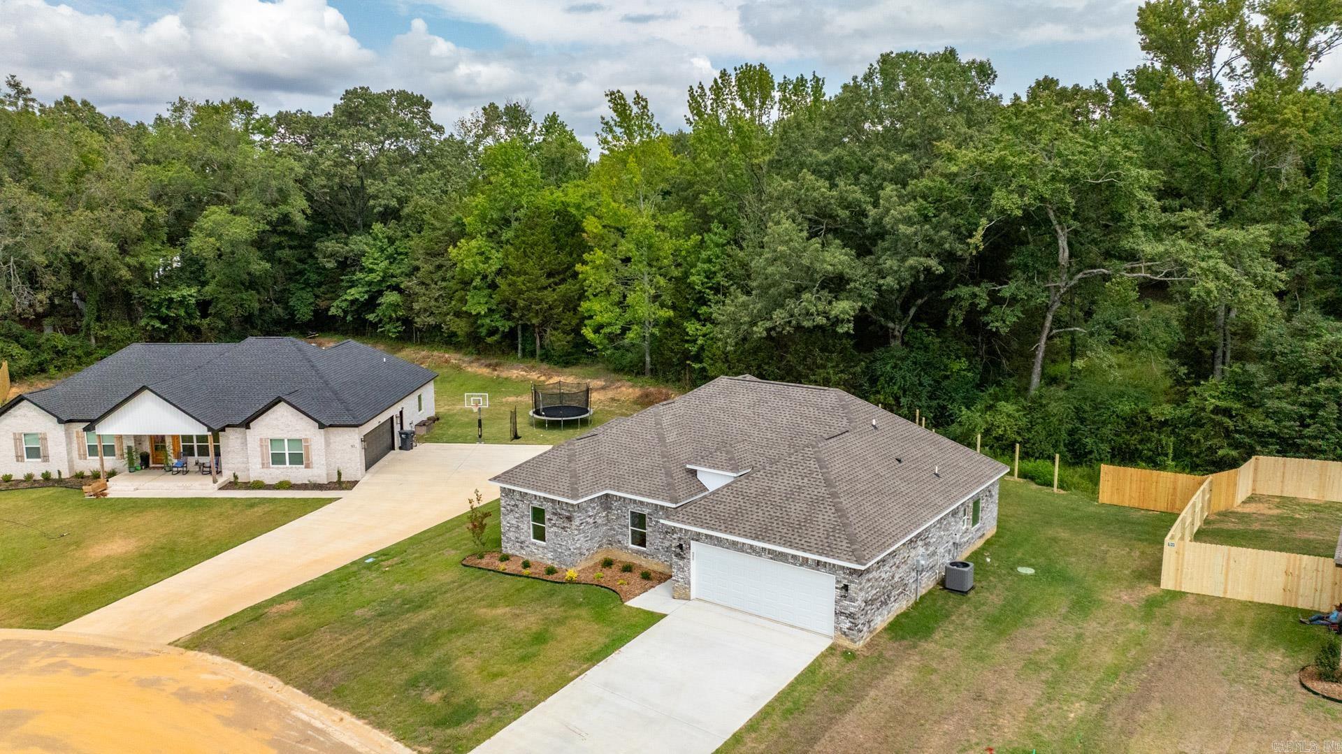 LEWIS COVE - Residential