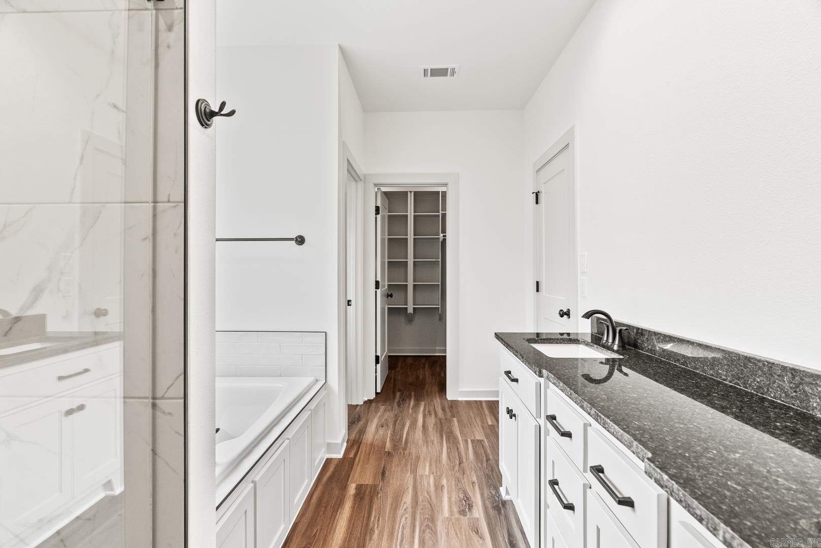 LEWIS COVE - Residential