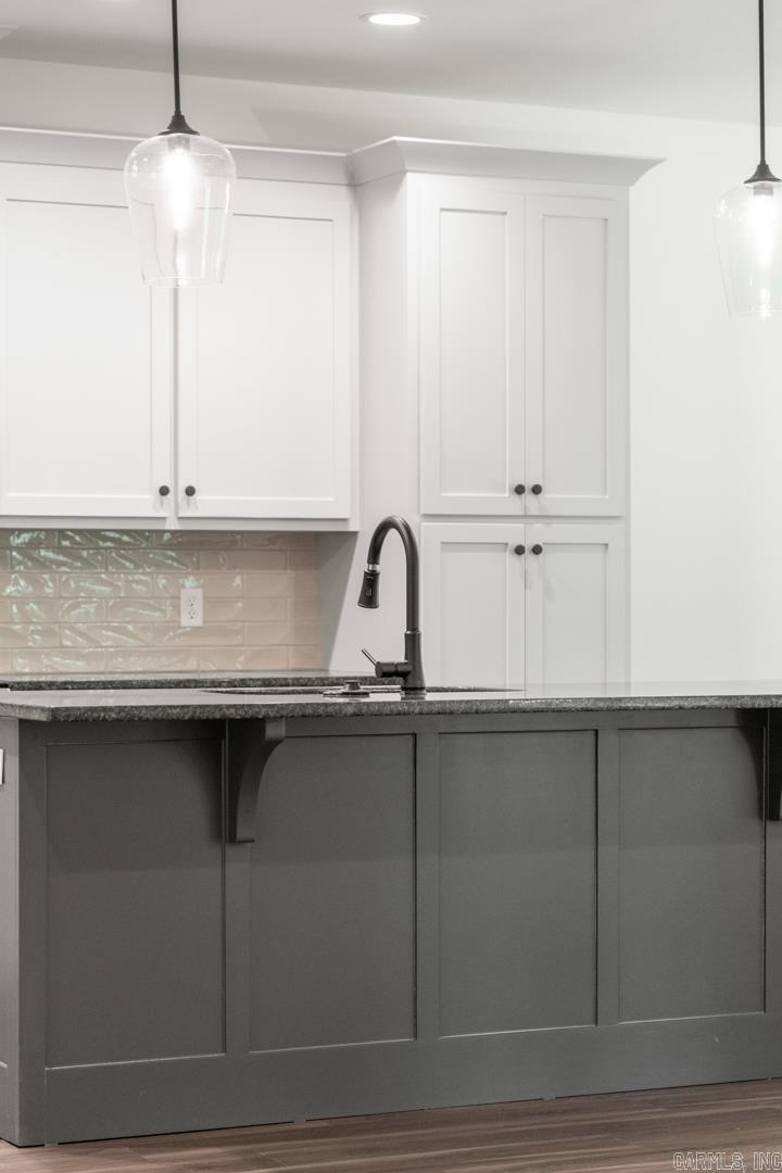 LEWIS COVE - Residential