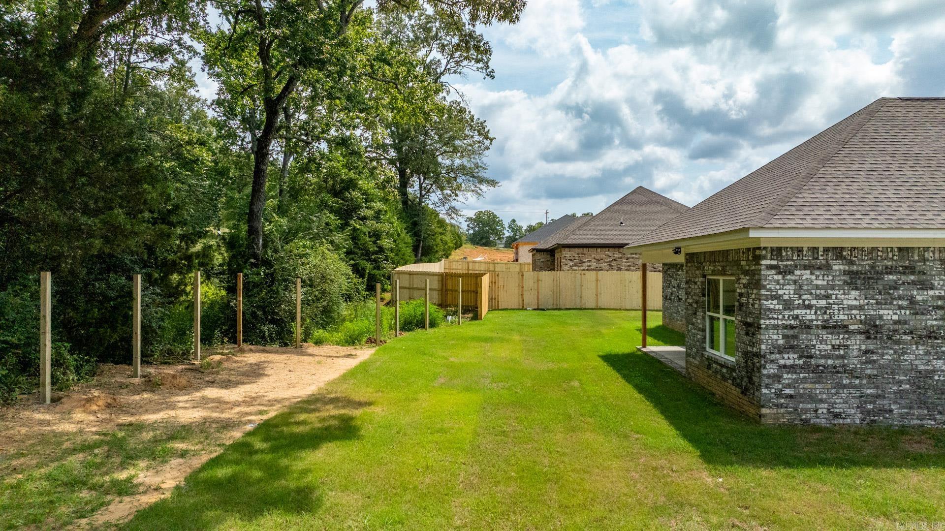 LEWIS COVE - Residential