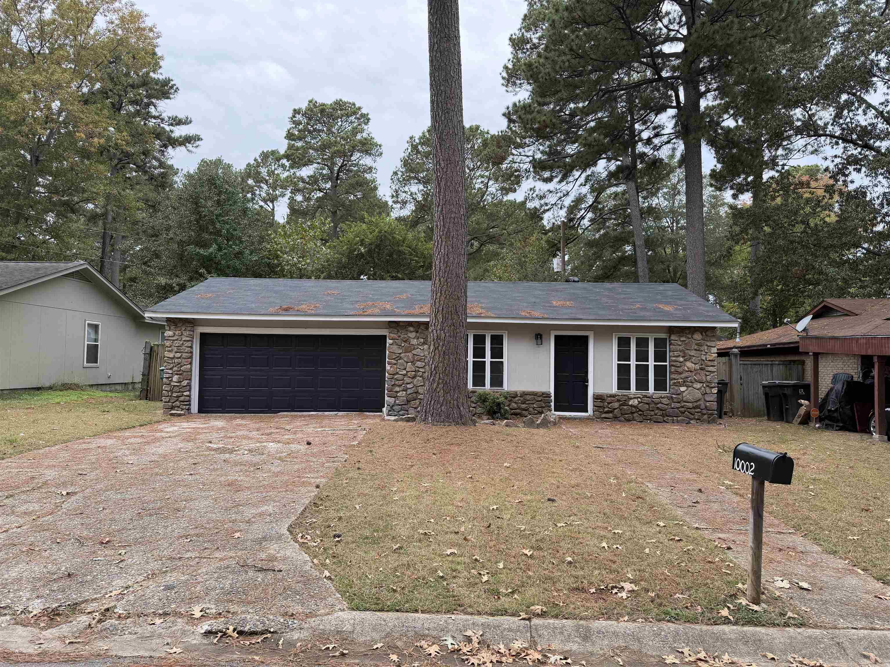 Newly Renovated Gem in the Heart of Southwest Little Rock! This beautiful 3-bedroom, 2-bath home has been fully renovated and is ready for its new family! Enjoy a spacious living room at the back of the home, perfect for relaxing or entertaining, plus a cozy front den thatās ideal for family time or a quiet retreat. The large kitchen and dining combo offers plenty of room for cooking and gathering. A two-car garage adds extra convenience and storage space.  Located in a well-established area close to schools, shopping, and dining, this home blends comfort, style, and practicality. Come see it todayāthis one wonāt last long!