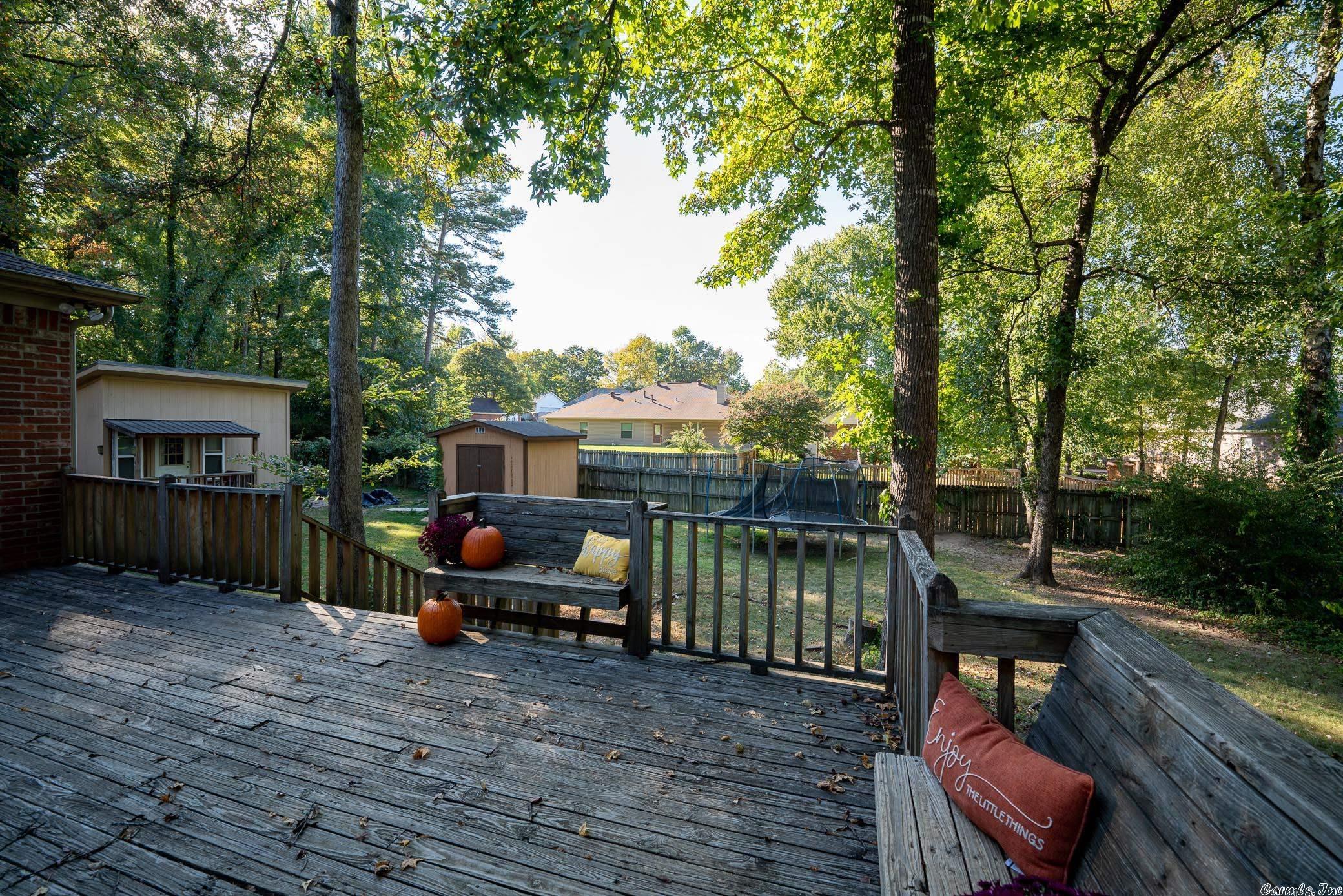 SOUTH SHORE ADDN - Residential