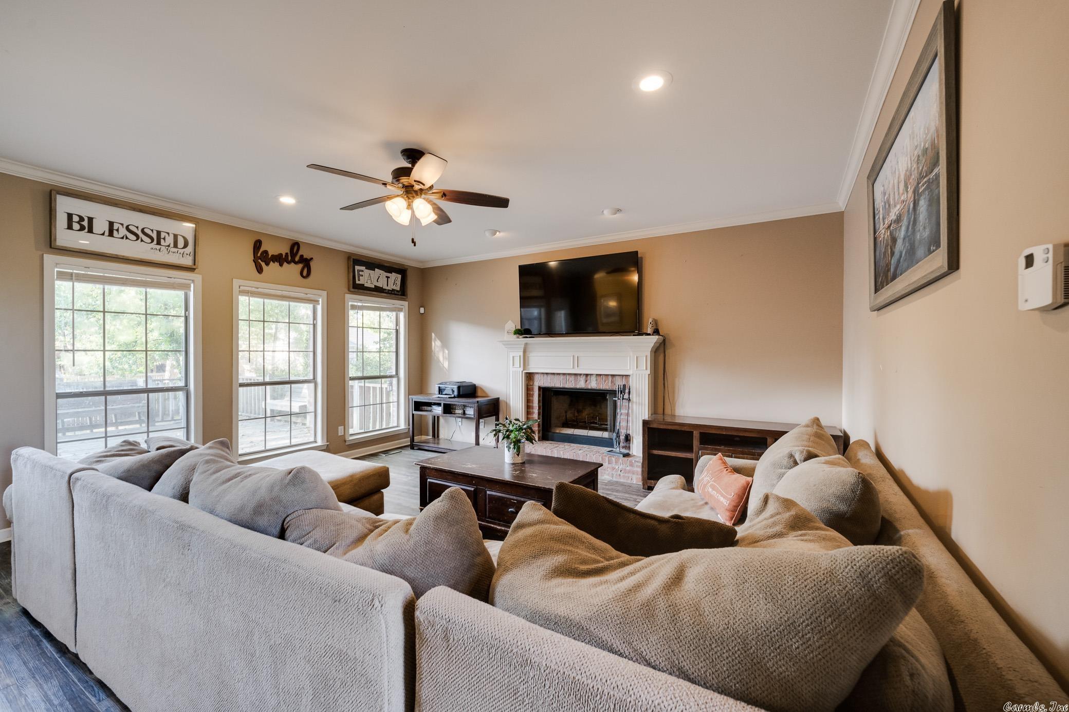 SOUTH SHORE ADDN - Residential