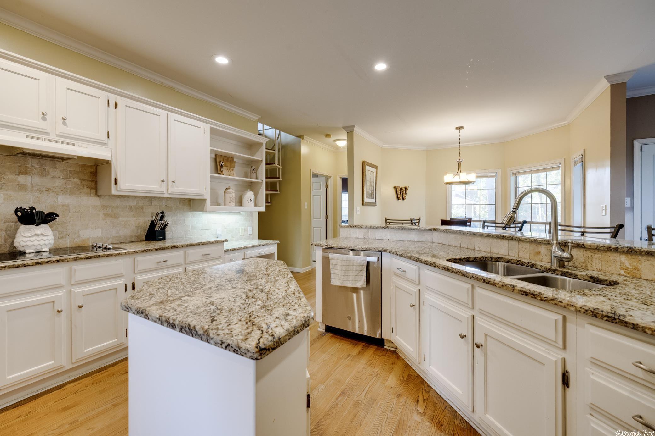 SOUTH SHORE ADDN - Residential