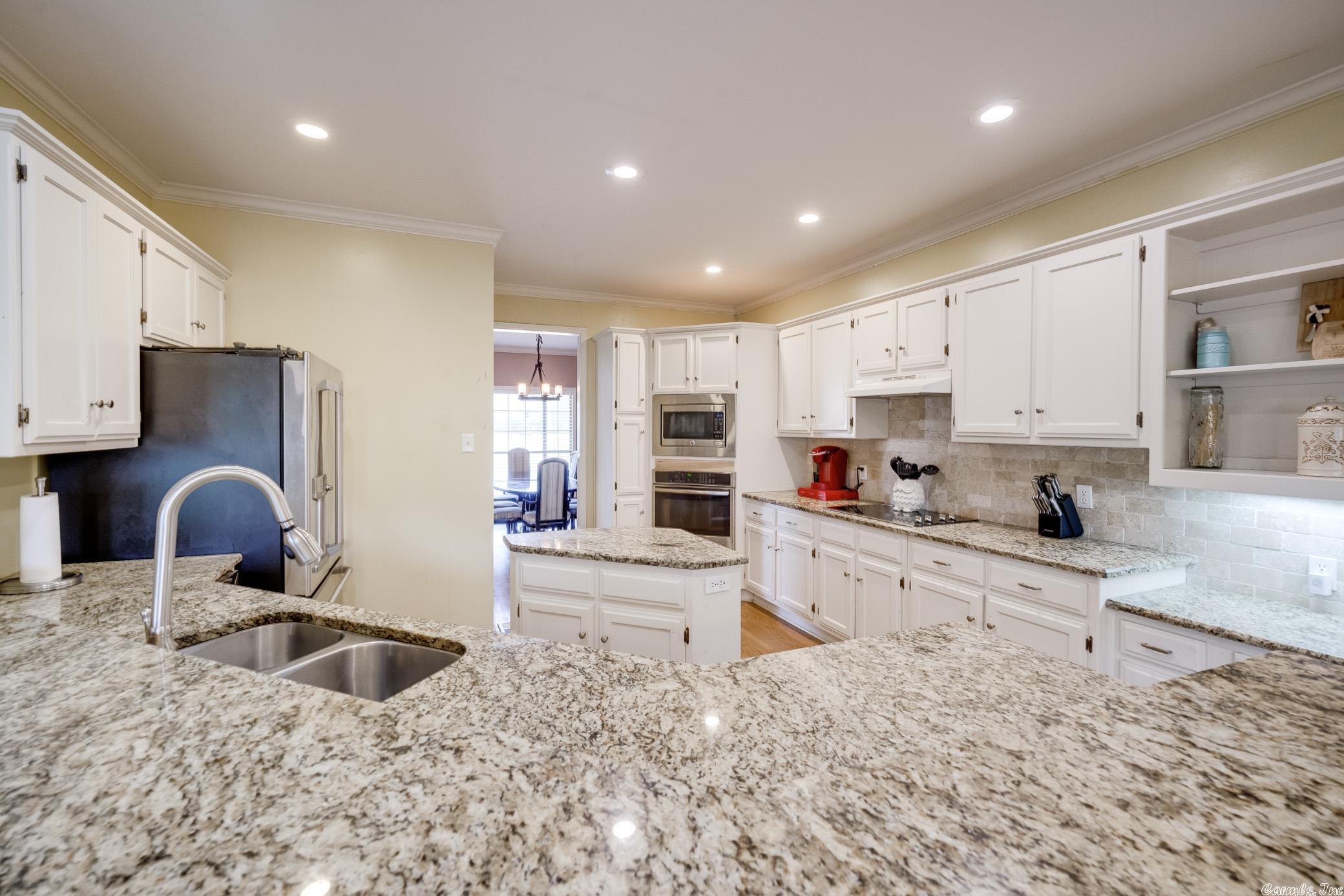 SOUTH SHORE ADDN - Residential