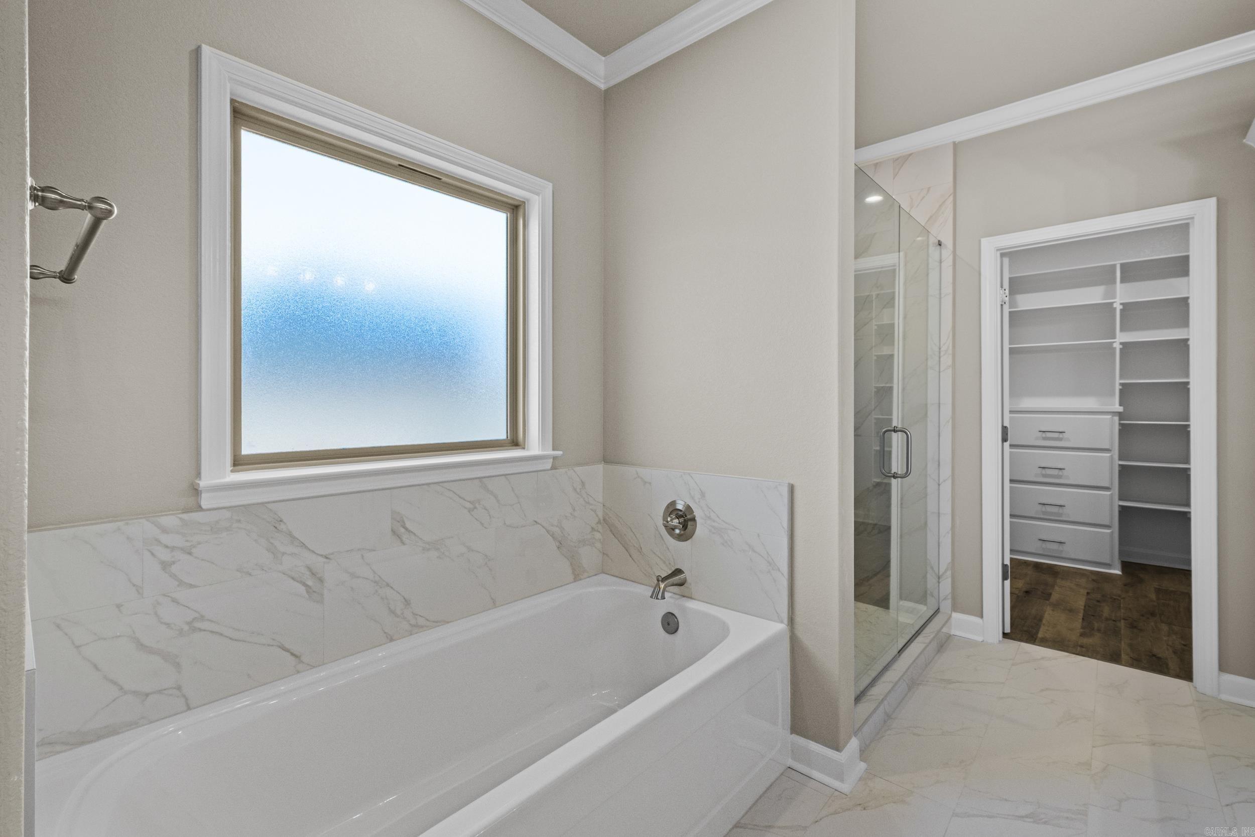 MILLERS GLENN - Residential