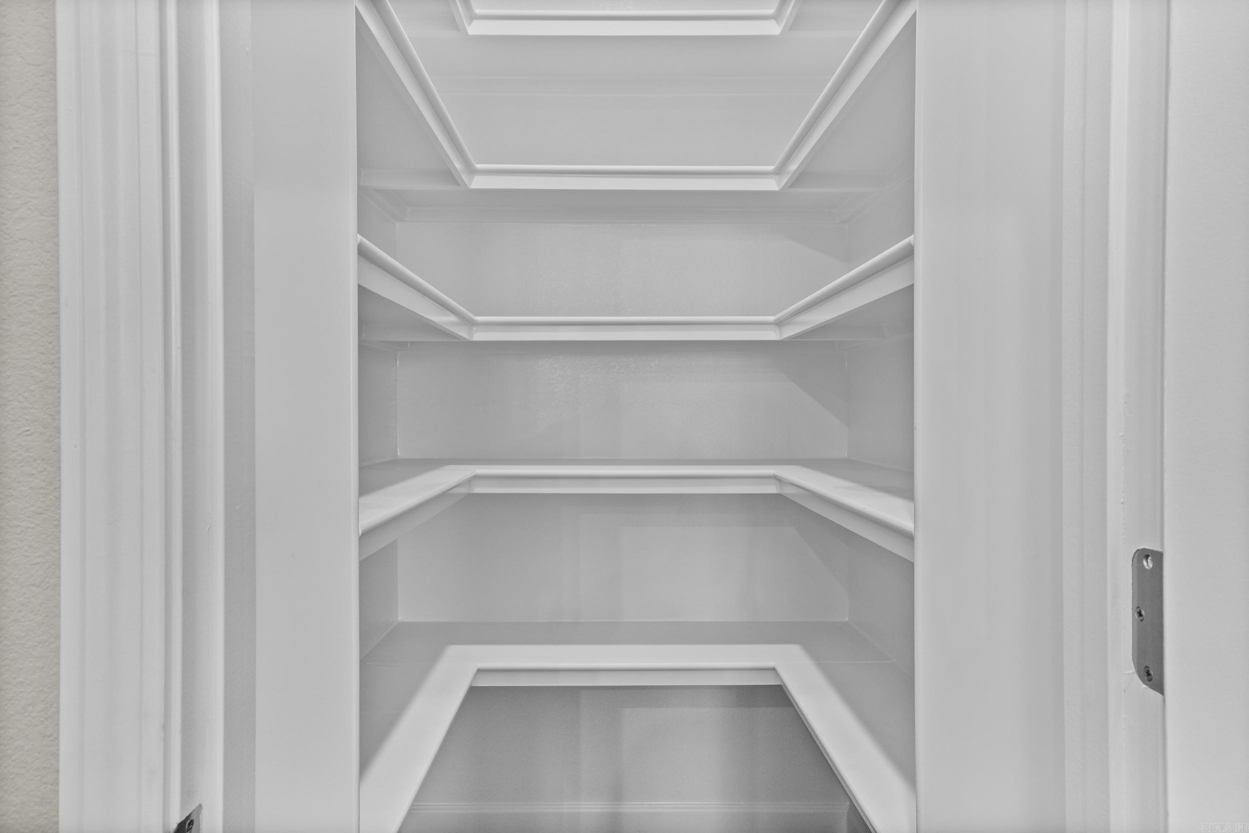 MILLERS GLENN - Residential