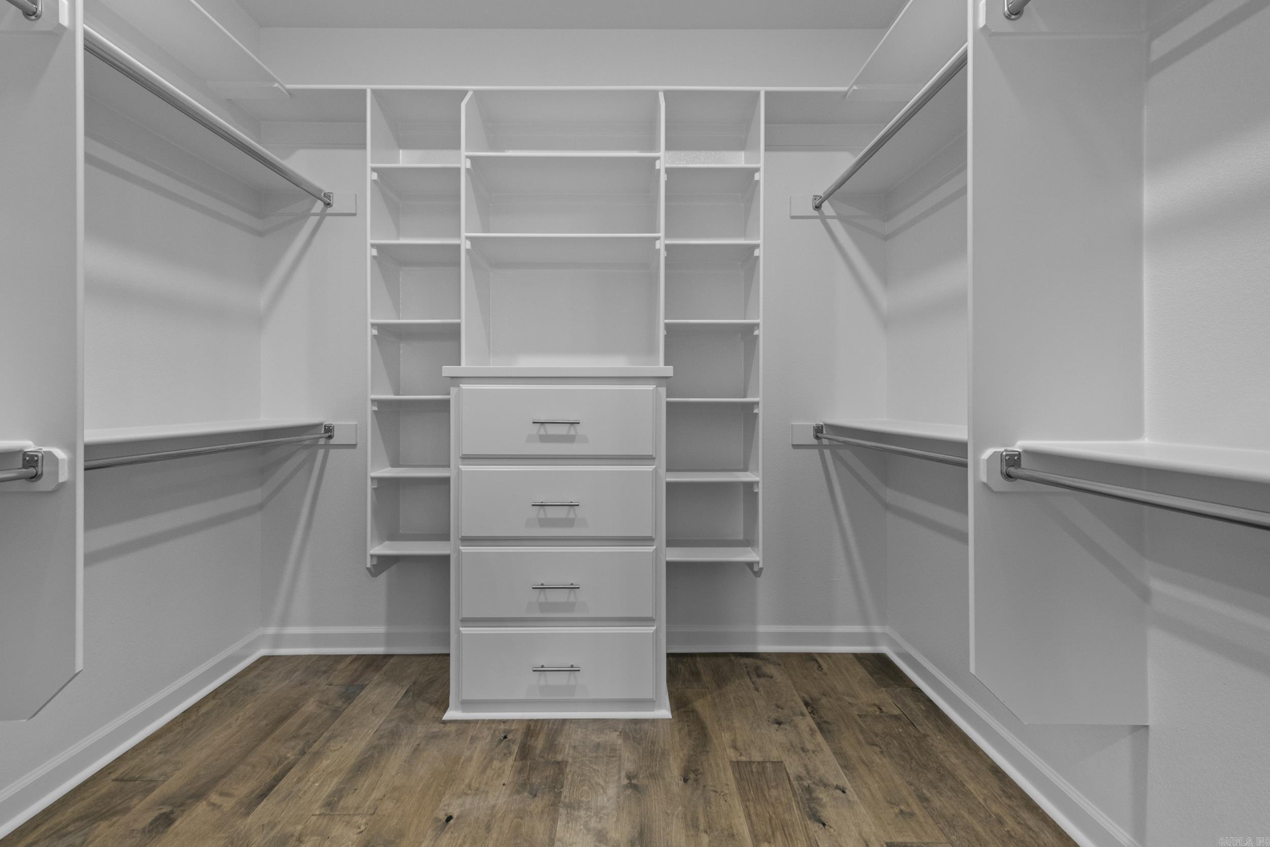 MILLERS GLENN - Residential