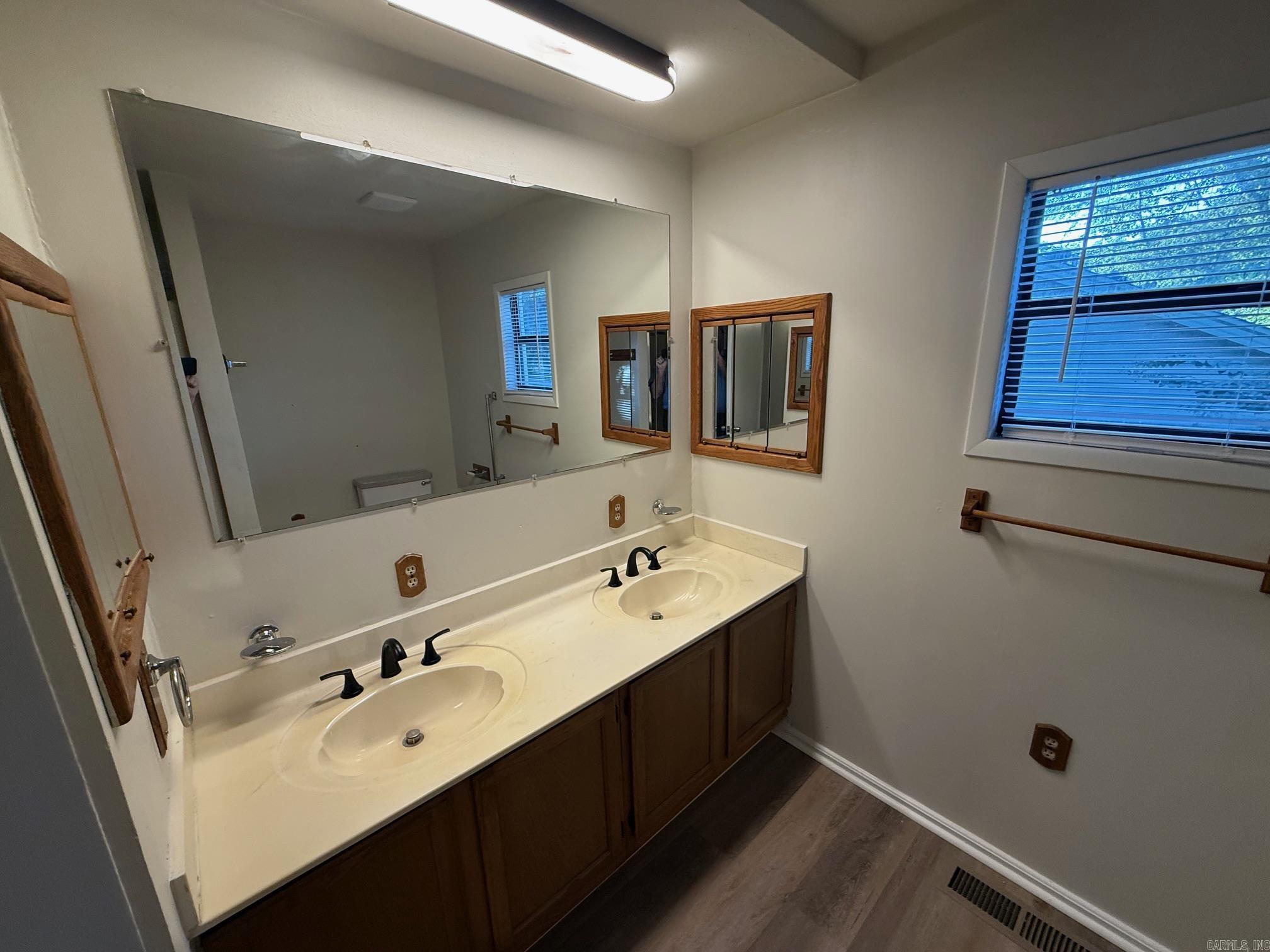 Shamrock - Residential Lease