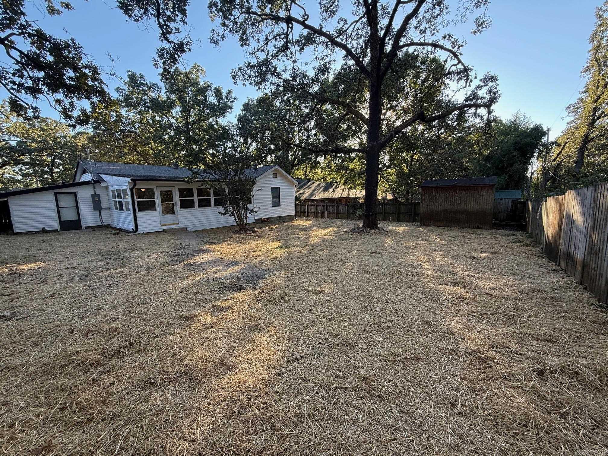 Shamrock - Residential Lease