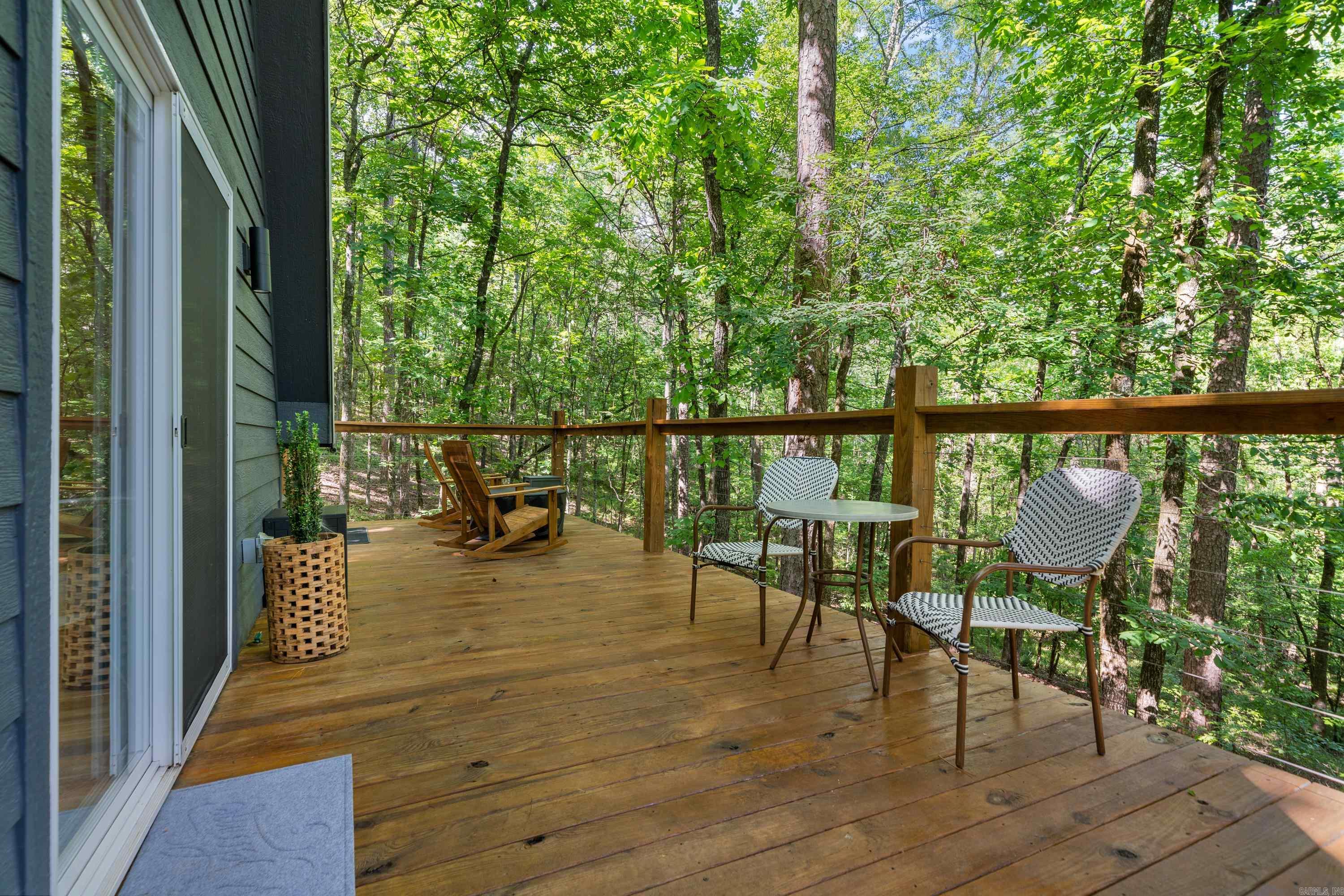 Metes & Bounds - Residential Income