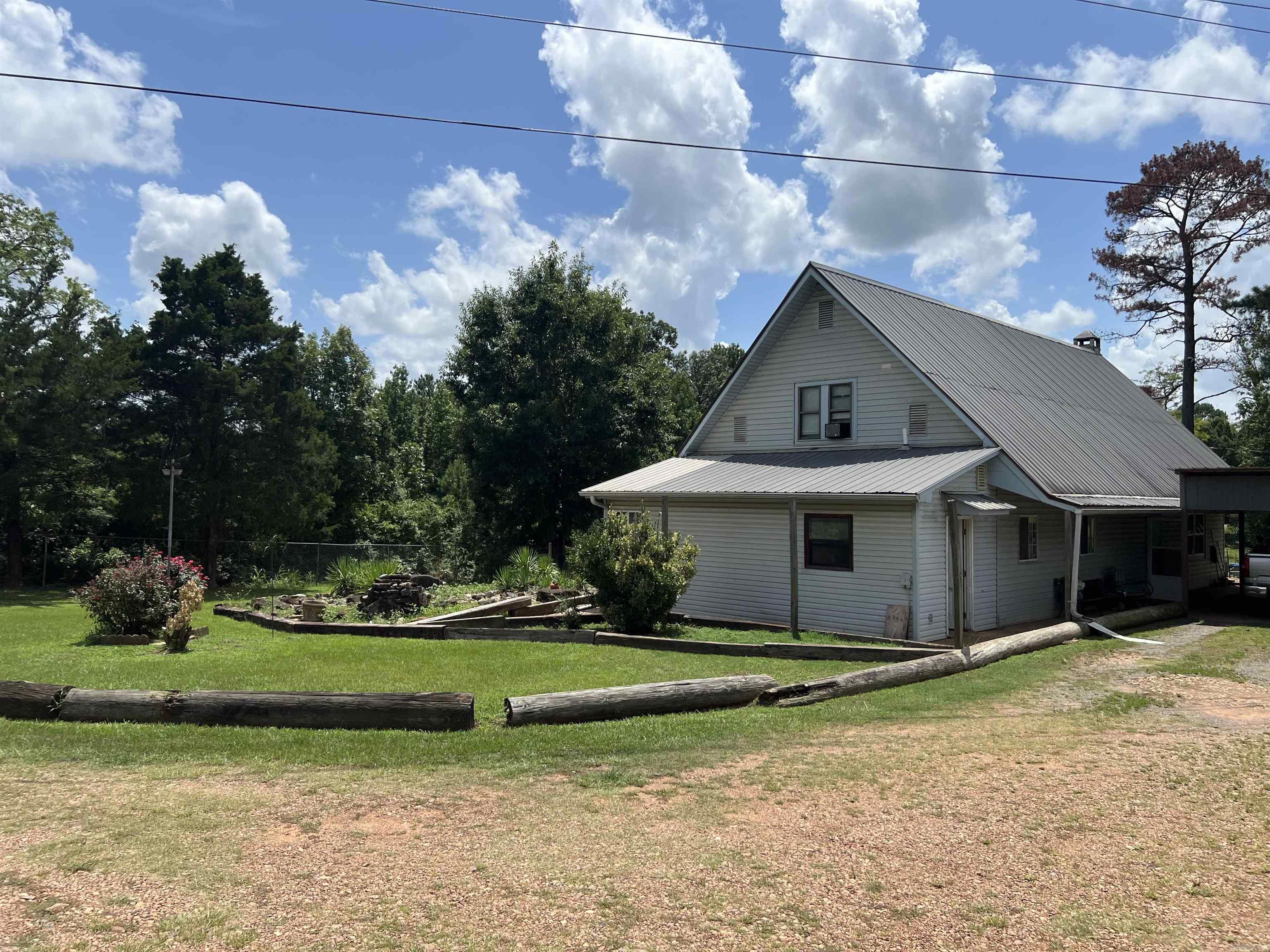 DEQUEEN INDUSTRIAL PARK - Residential