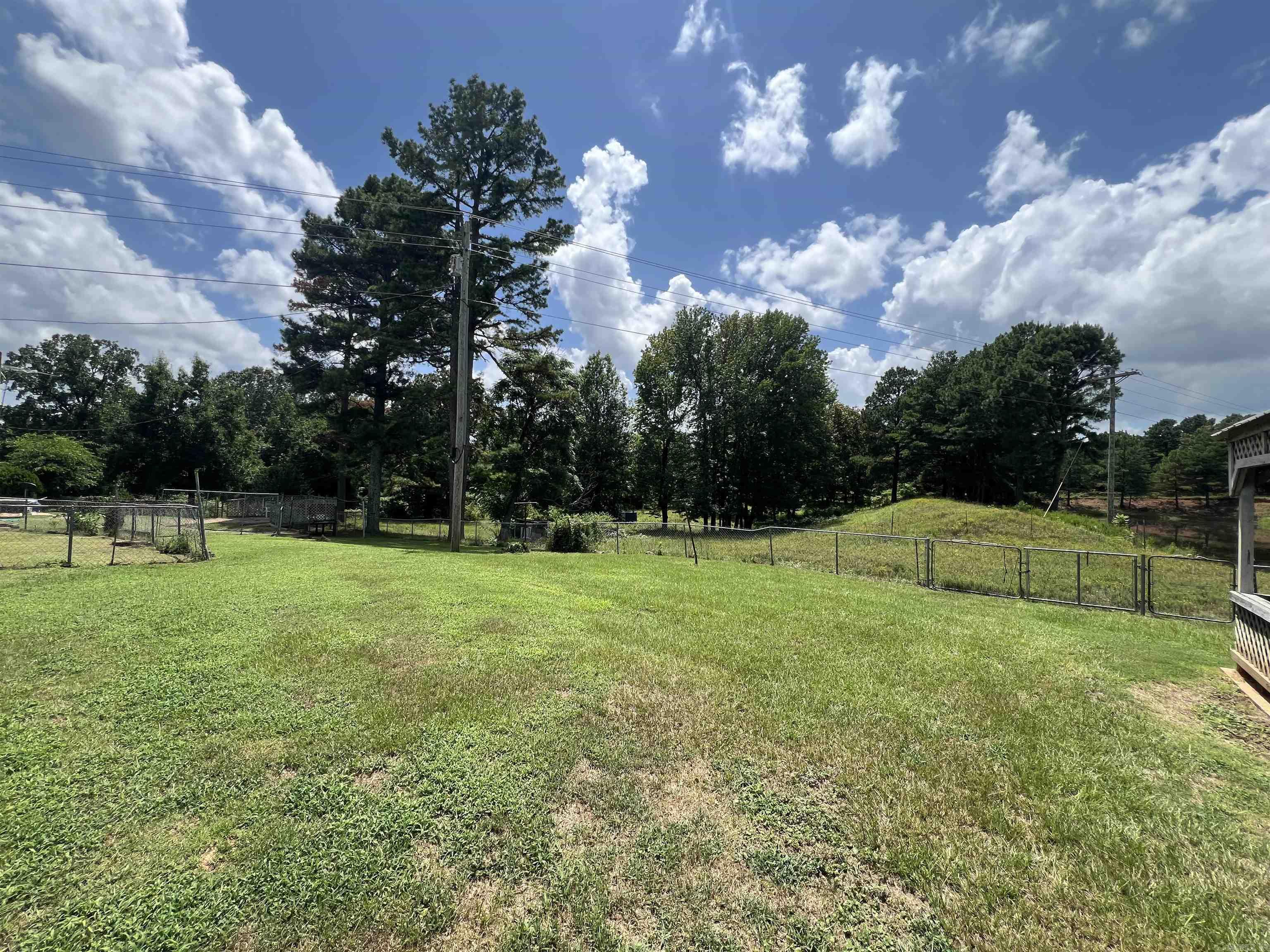 DEQUEEN INDUSTRIAL PARK - Residential