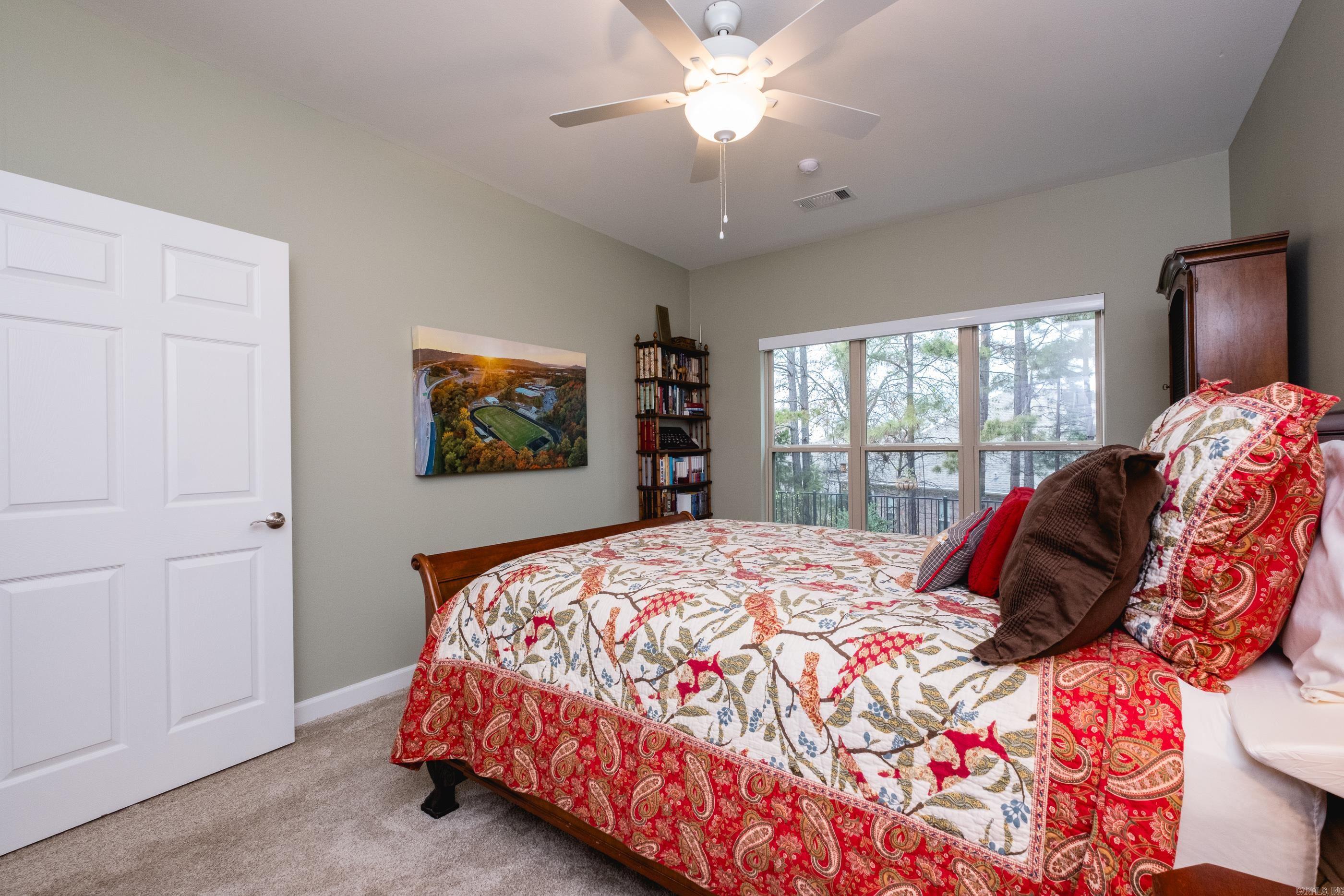 MOUNTAIN TERRACE ESTATES TOWNHOM - Residential