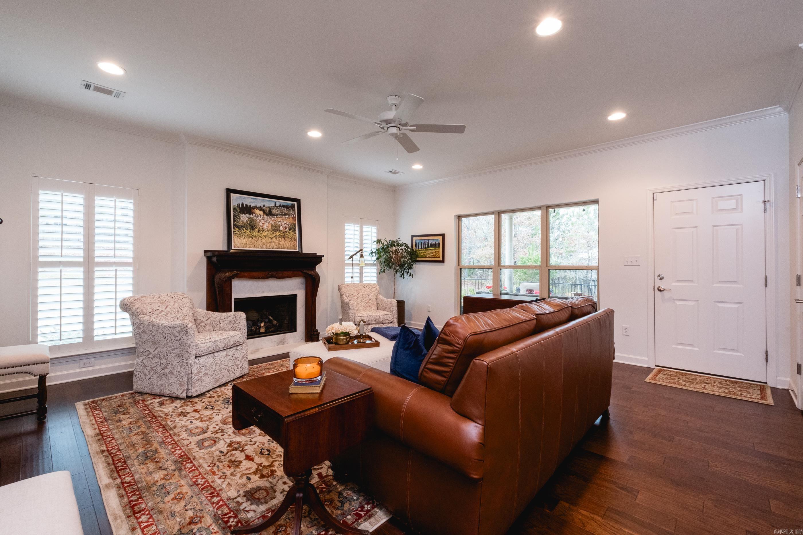 MOUNTAIN TERRACE ESTATES TOWNHOM - Residential