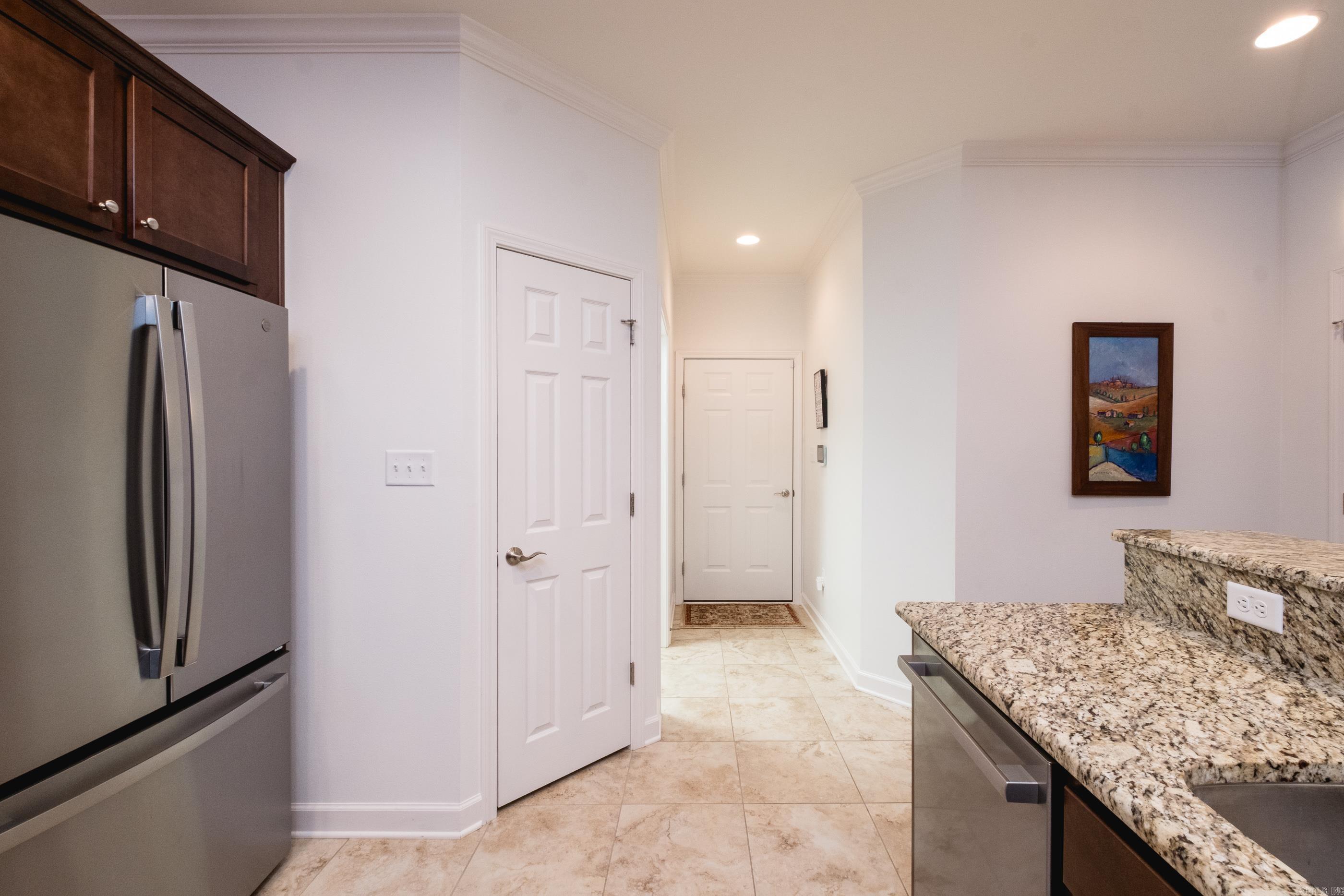 MOUNTAIN TERRACE ESTATES TOWNHOM - Residential