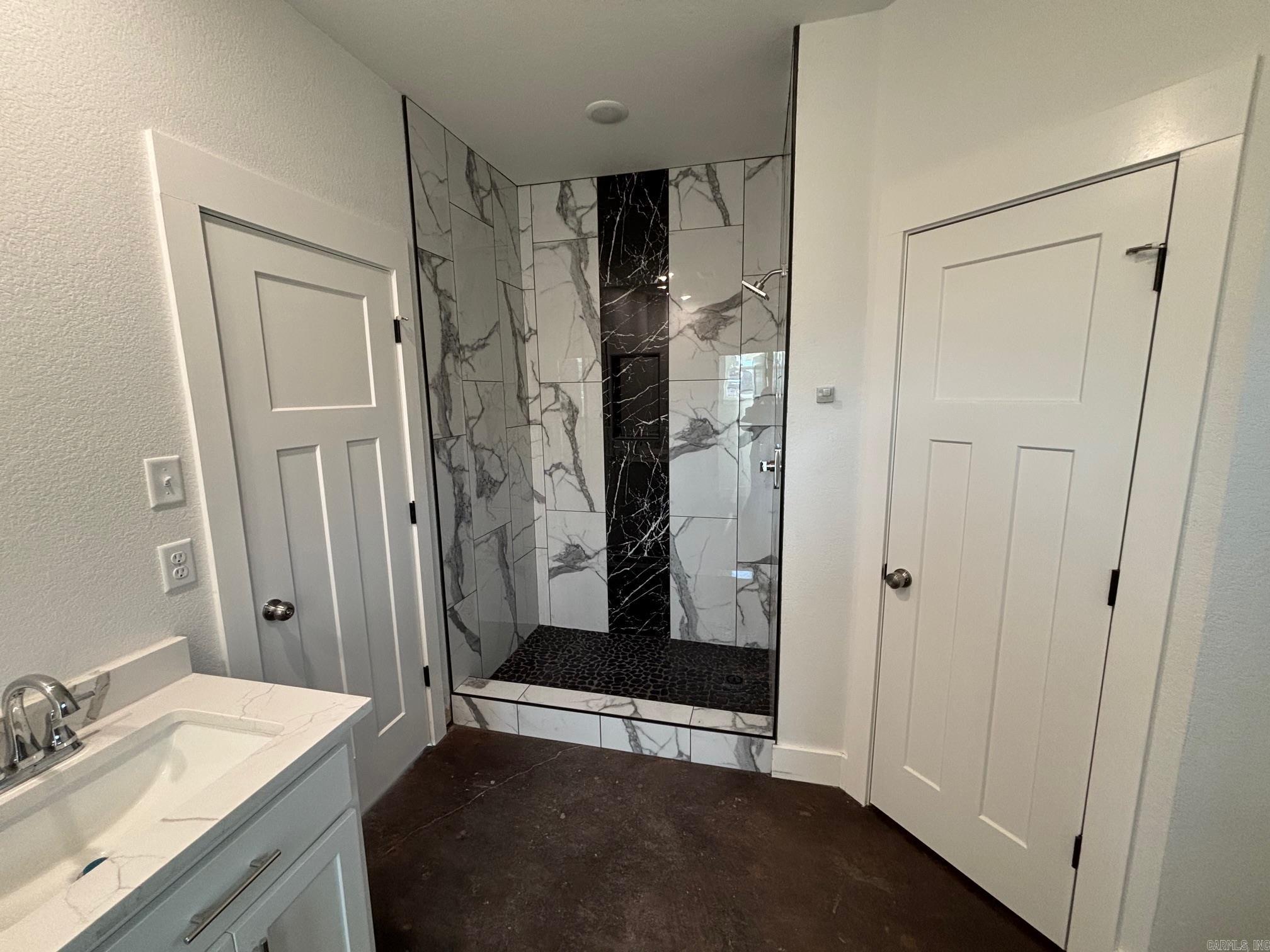 RIDGE VIEW - Residential