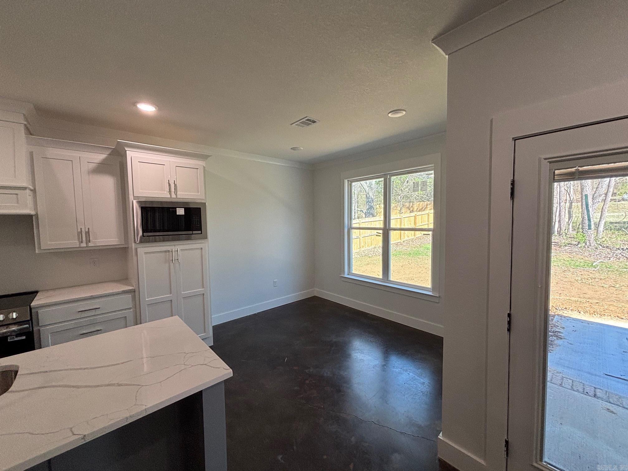 RIDGE VIEW - Residential