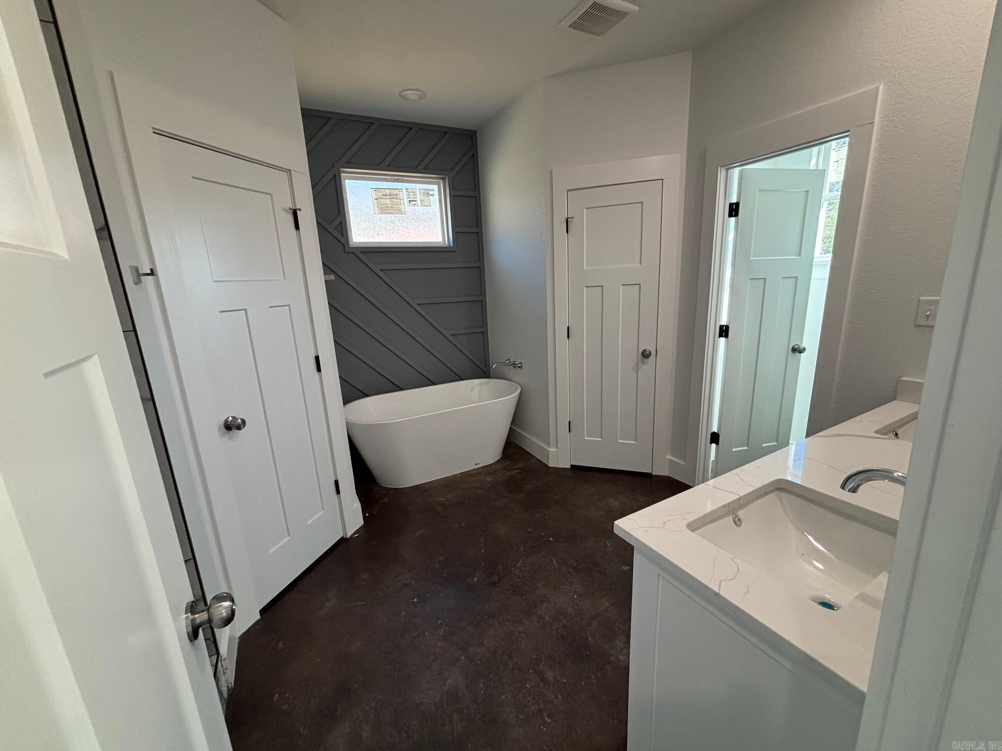 RIDGE VIEW - Residential