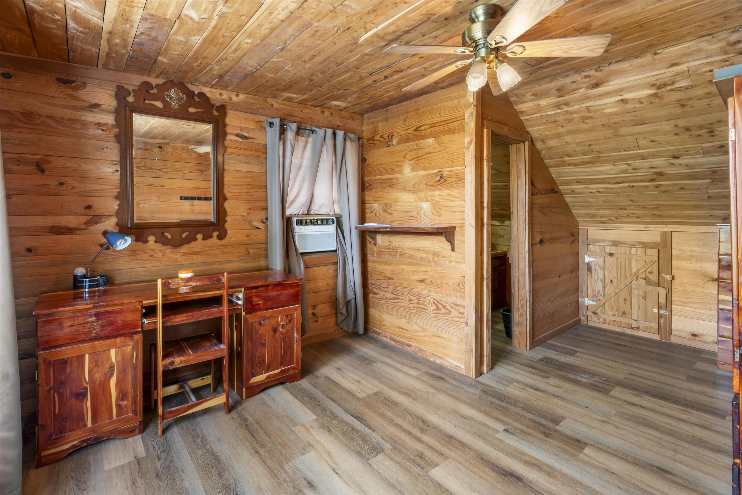 RIPPLIN SHOALS BLUFFS - Residential