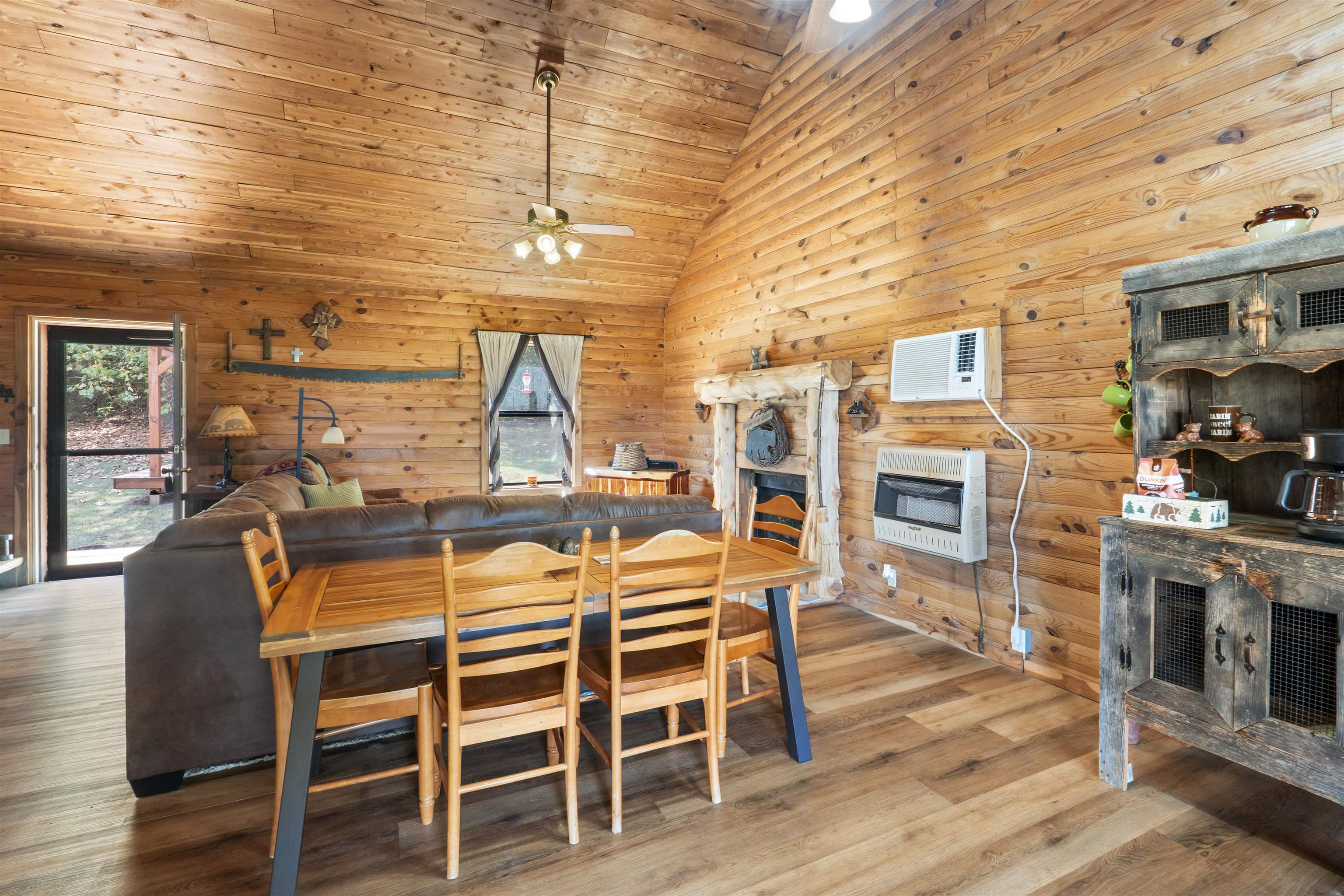 RIPPLIN SHOALS BLUFFS - Residential