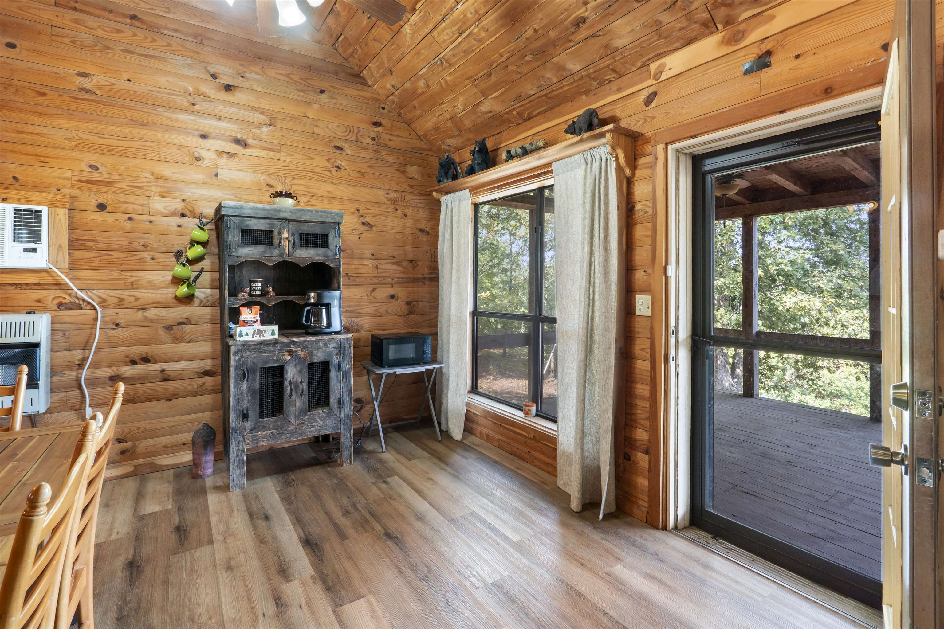RIPPLIN SHOALS BLUFFS - Residential