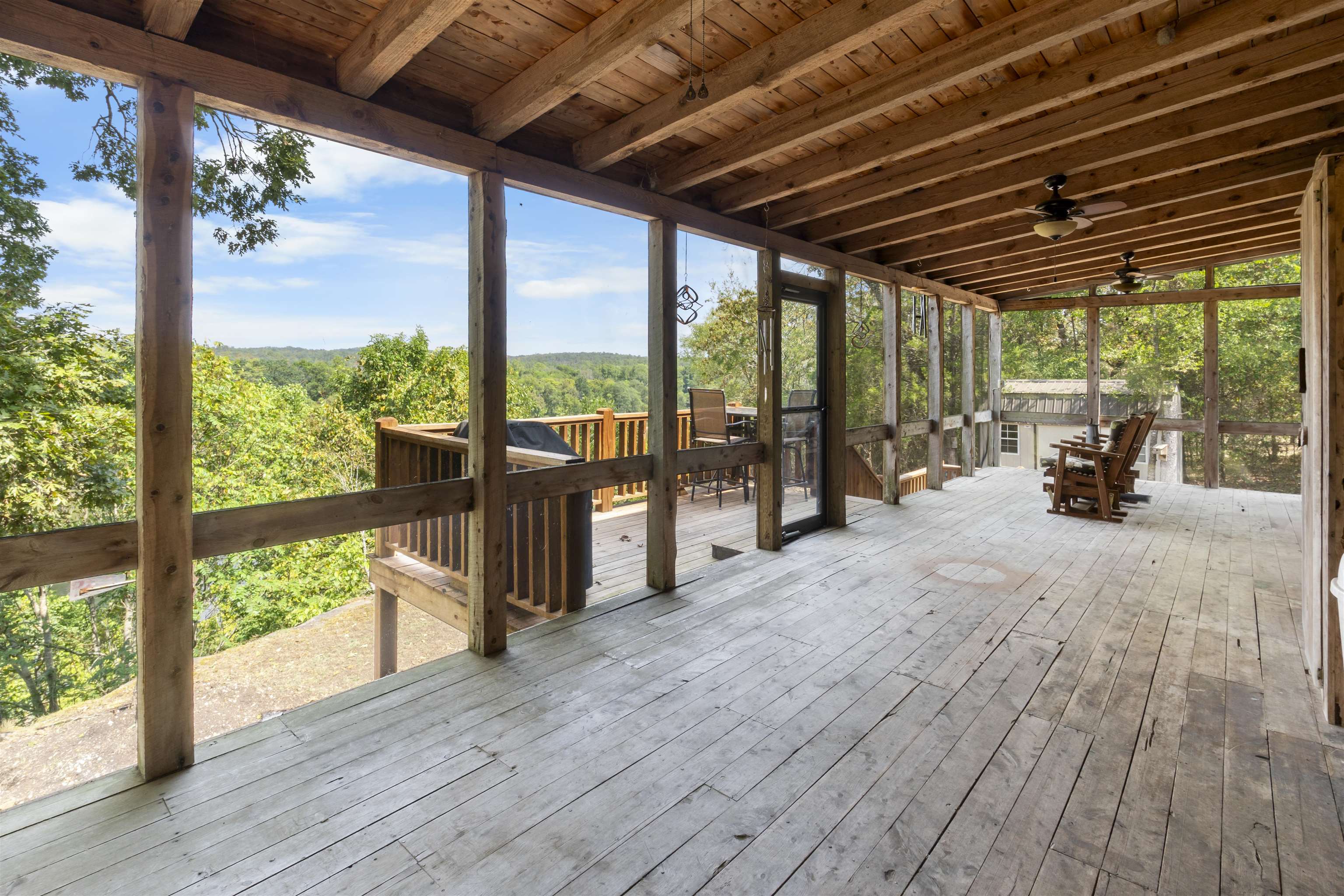 RIPPLIN SHOALS BLUFFS - Residential