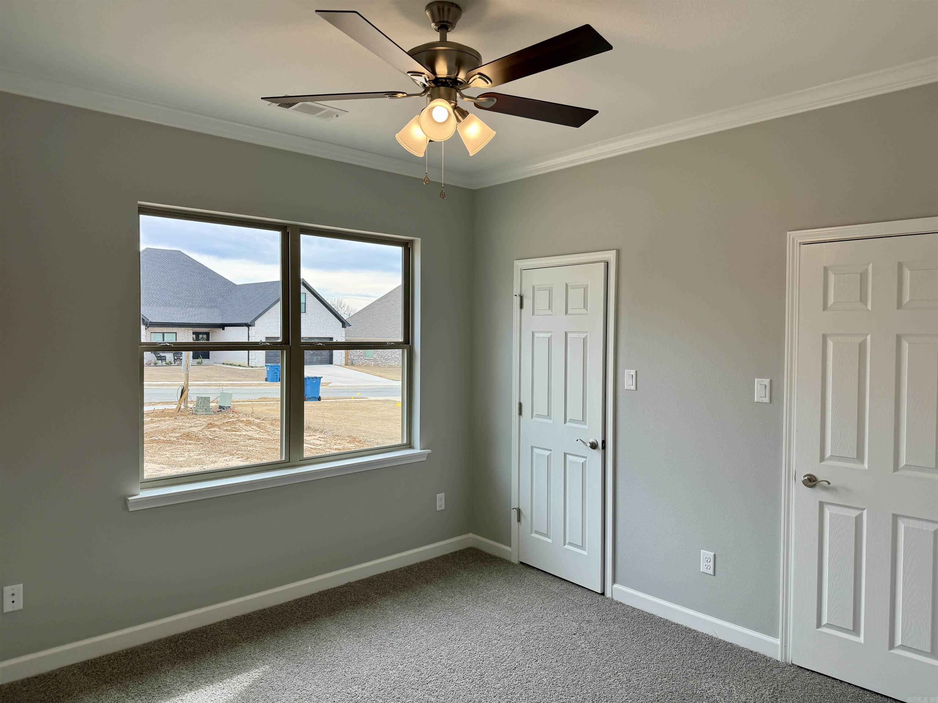 STONEYBROOK - Residential