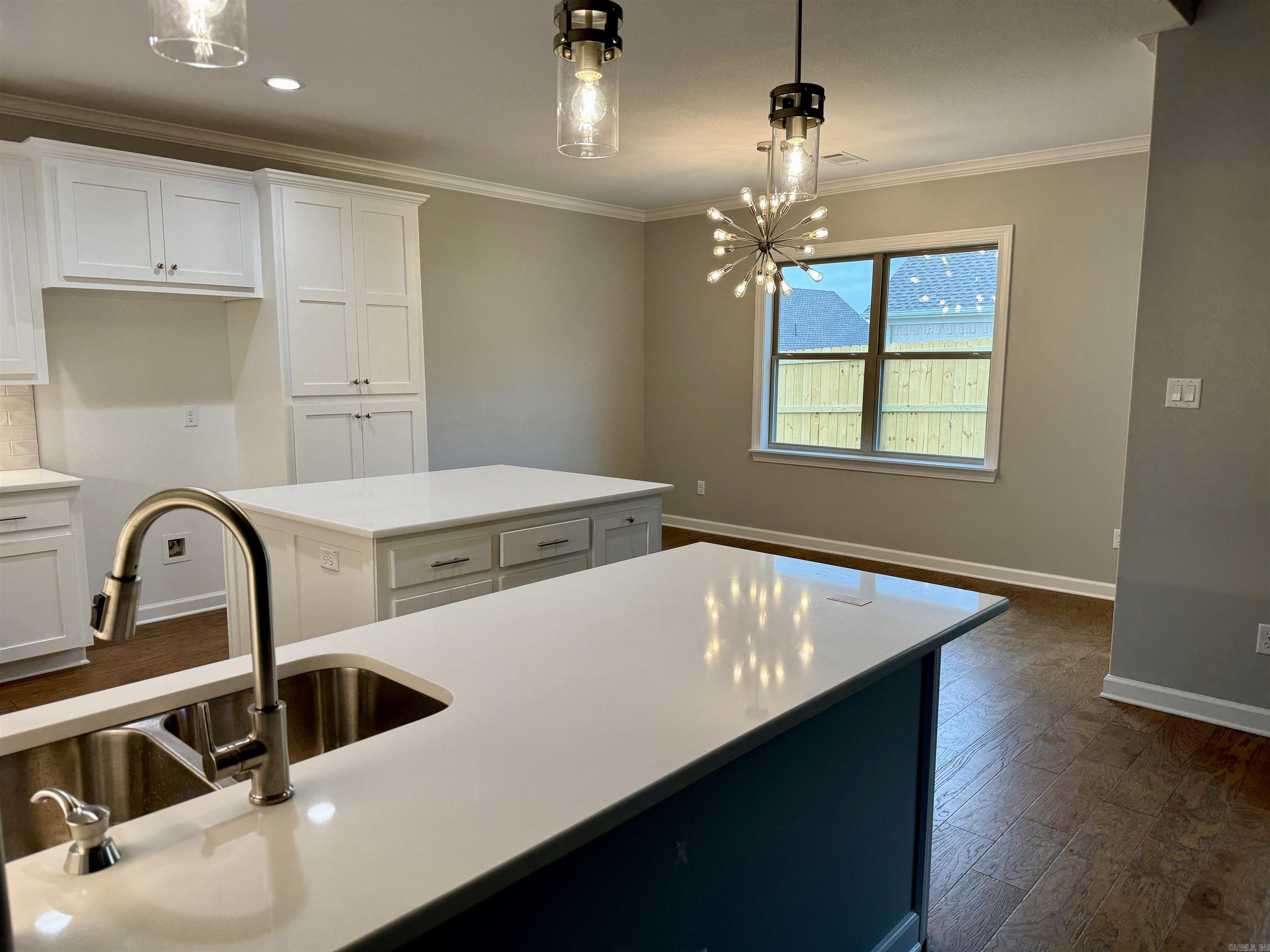 STONEYBROOK - Residential