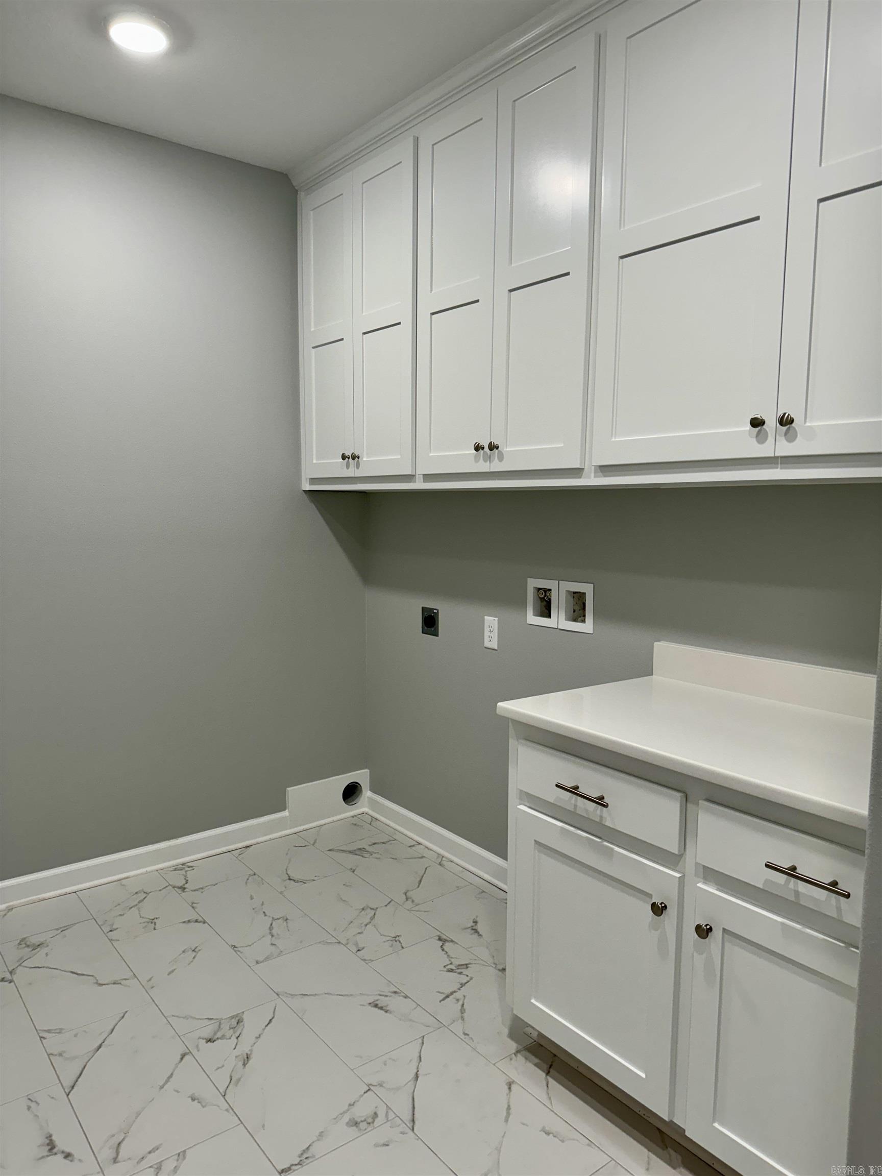 STONEYBROOK - Residential