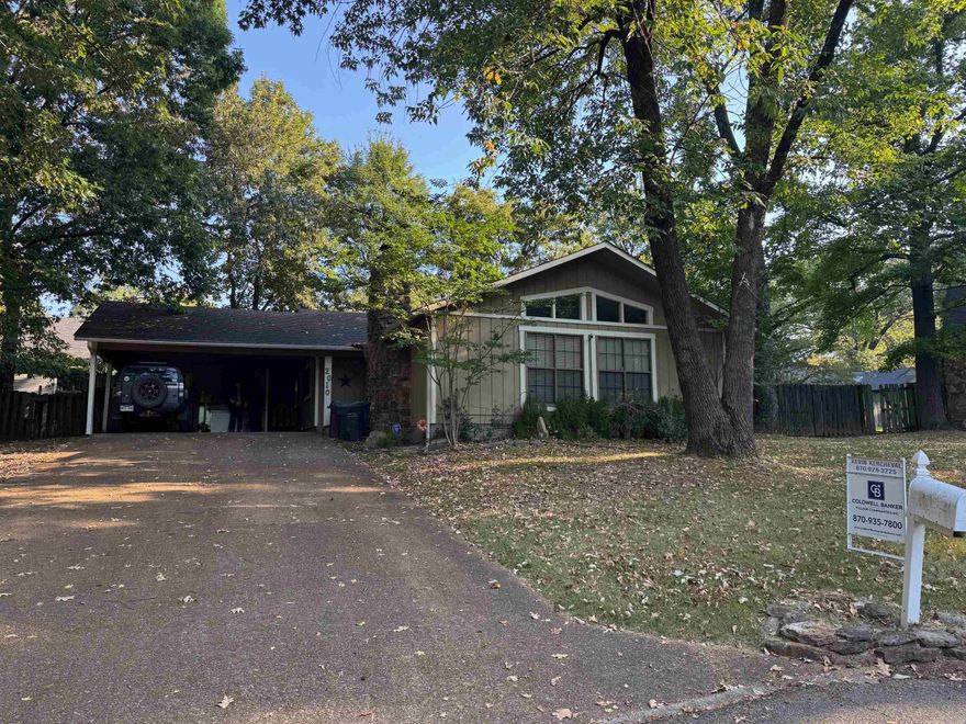 Opportunity knocks on this 3 bedroom 2 bath home in a west Jonesboro neighborhood. This is a great property for an investor or a home owner to purchase and improve with built in equity! The home is to be sold AS IS Call today for more information or to schedule a tour.