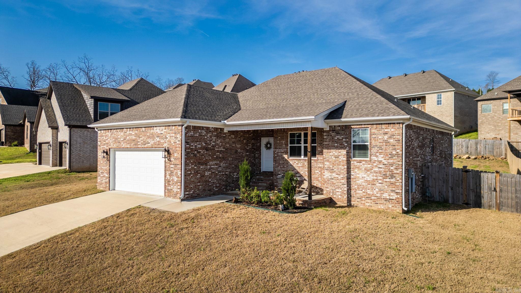 BENT TREE ESTATES - Residential