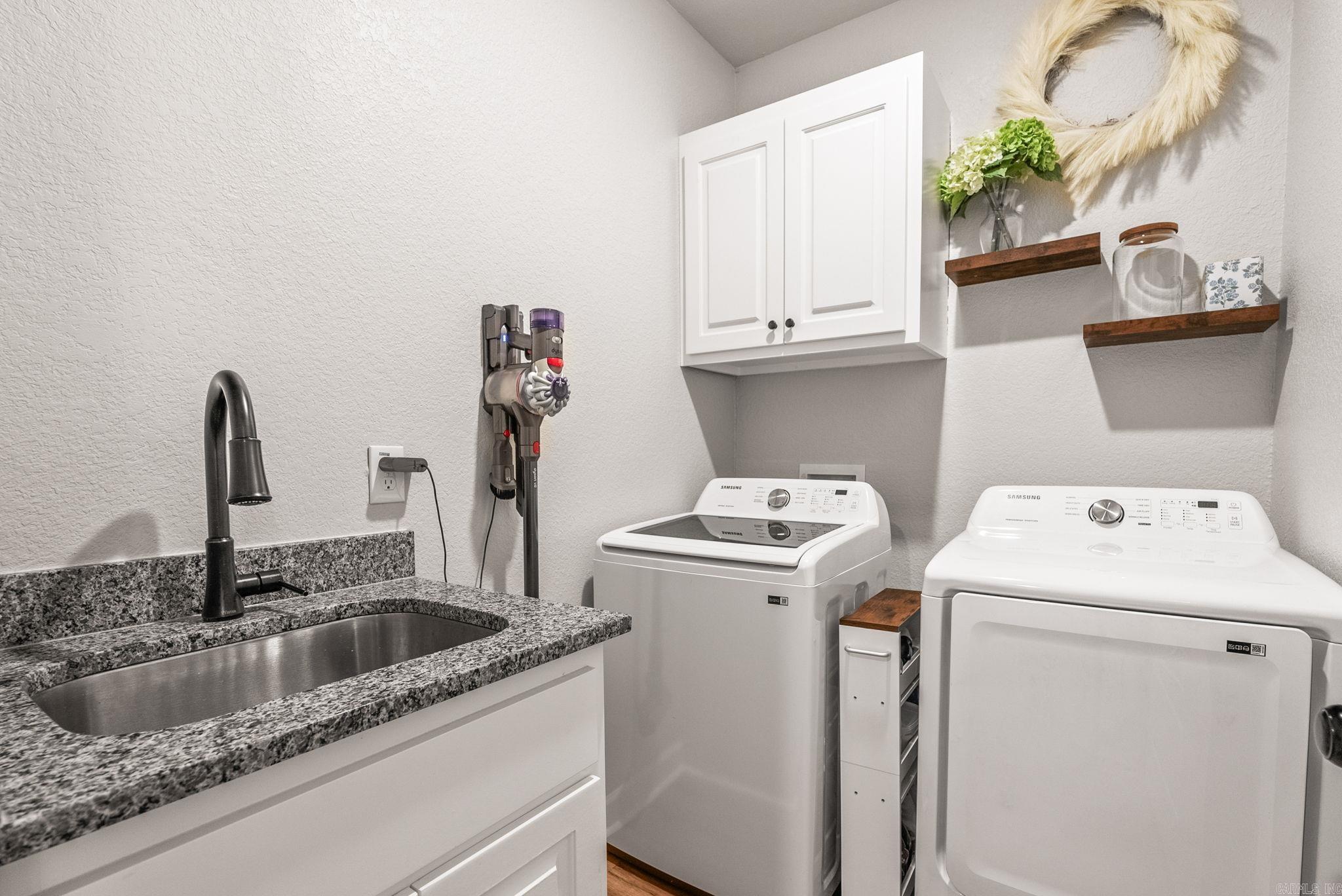 BENT TREE ESTATES - Residential