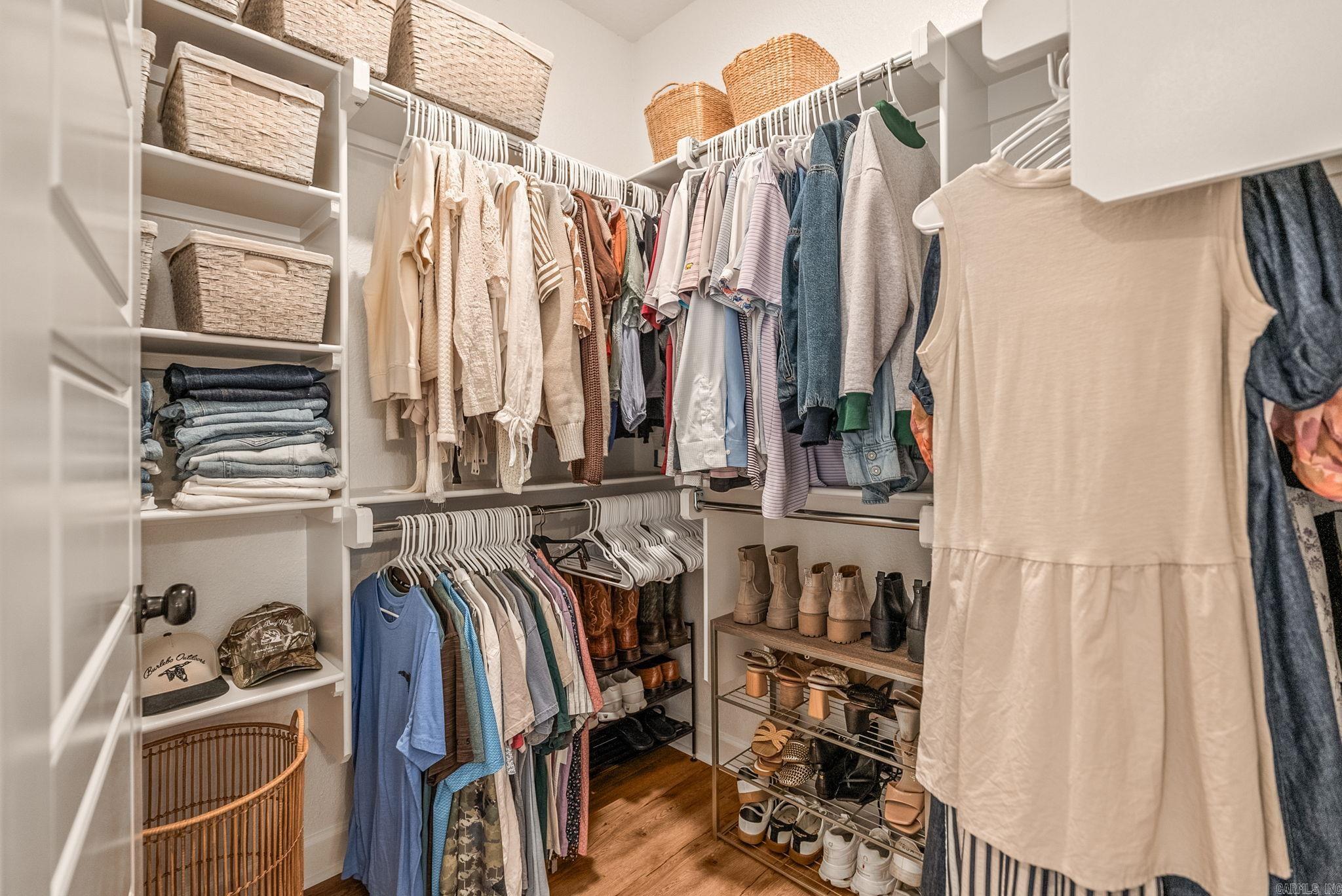 BENT TREE ESTATES - Residential