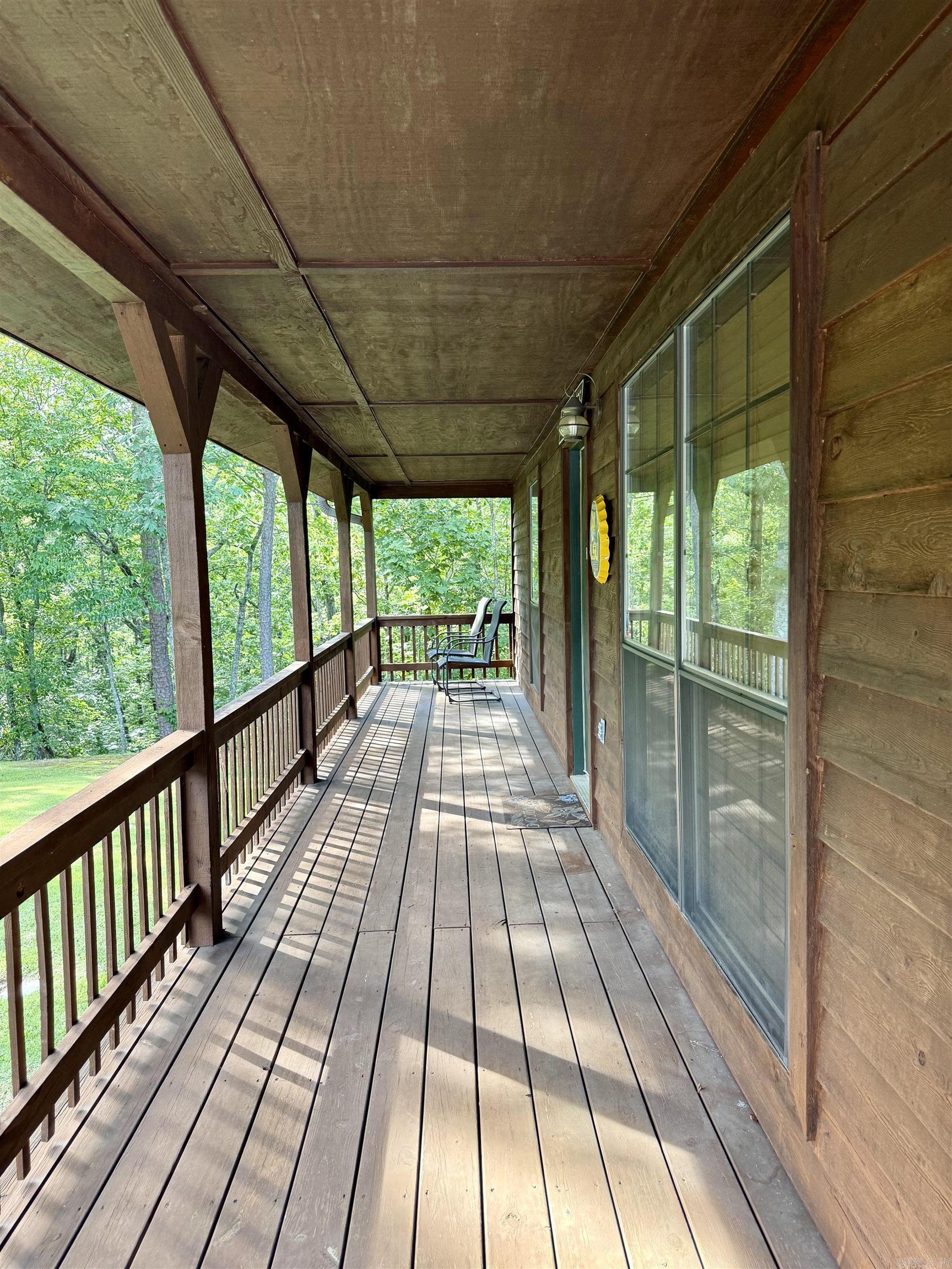 WHISPERING SPRINGS - Residential