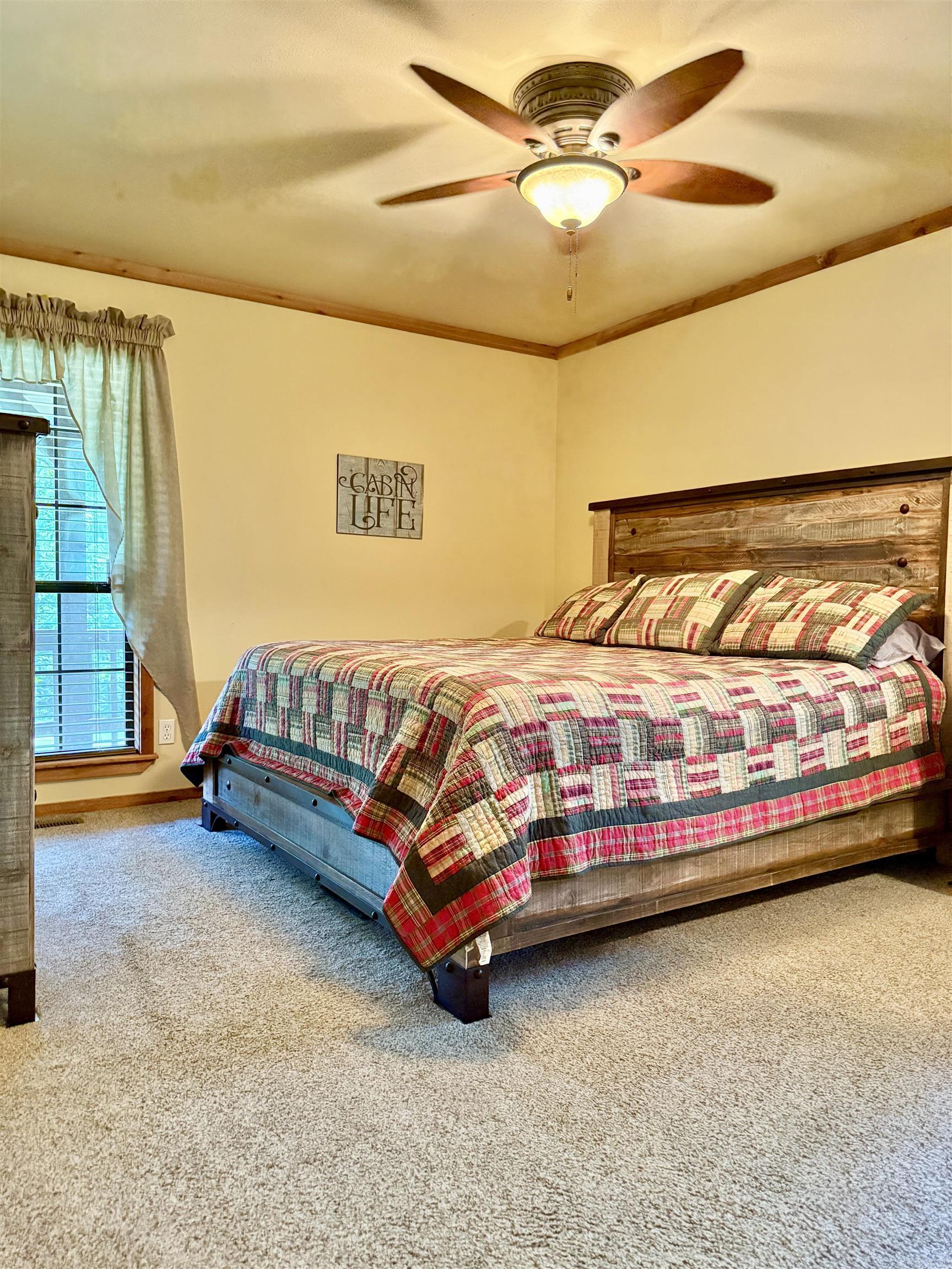 WHISPERING SPRINGS - Residential