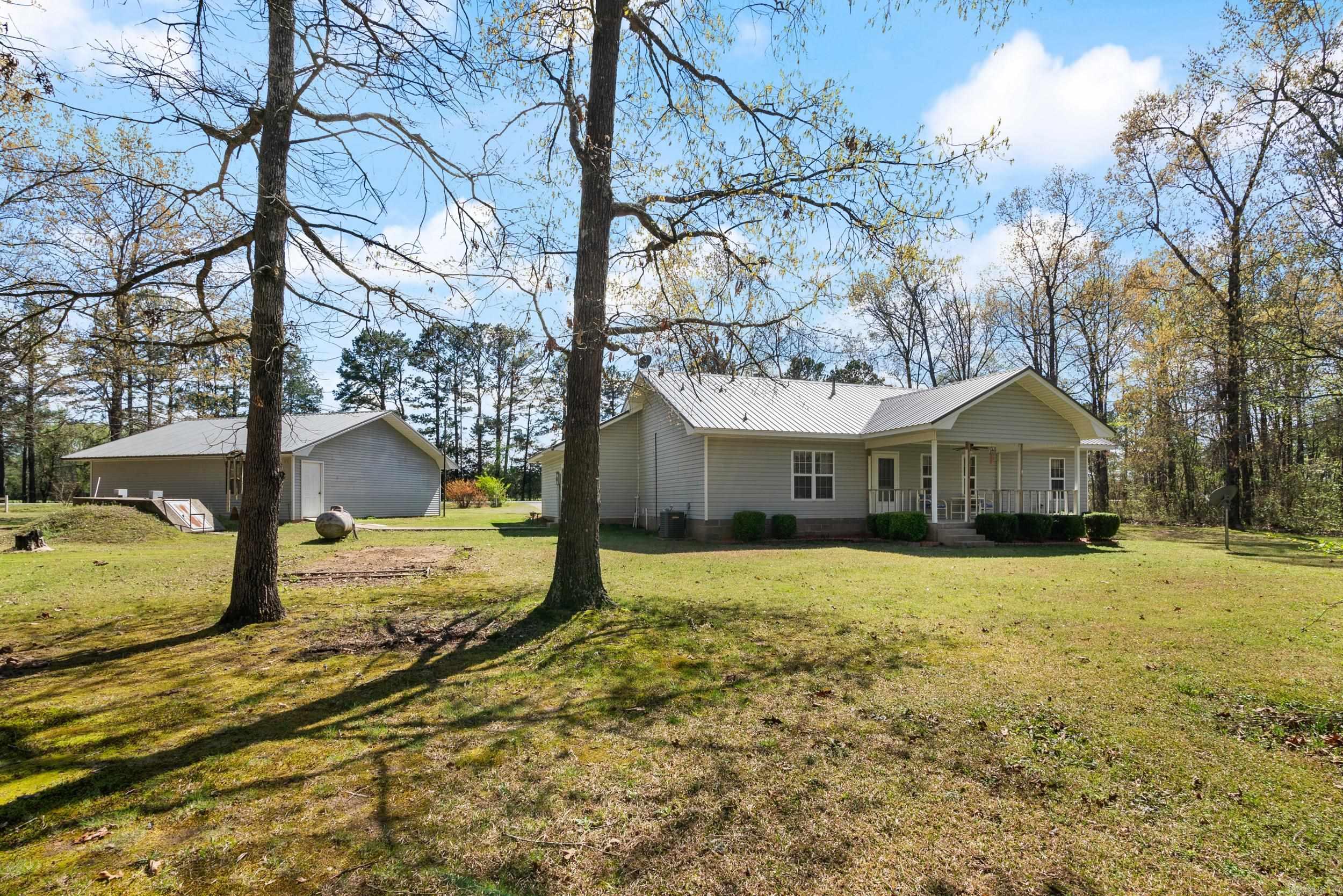 Lakeshore Hills II - Residential