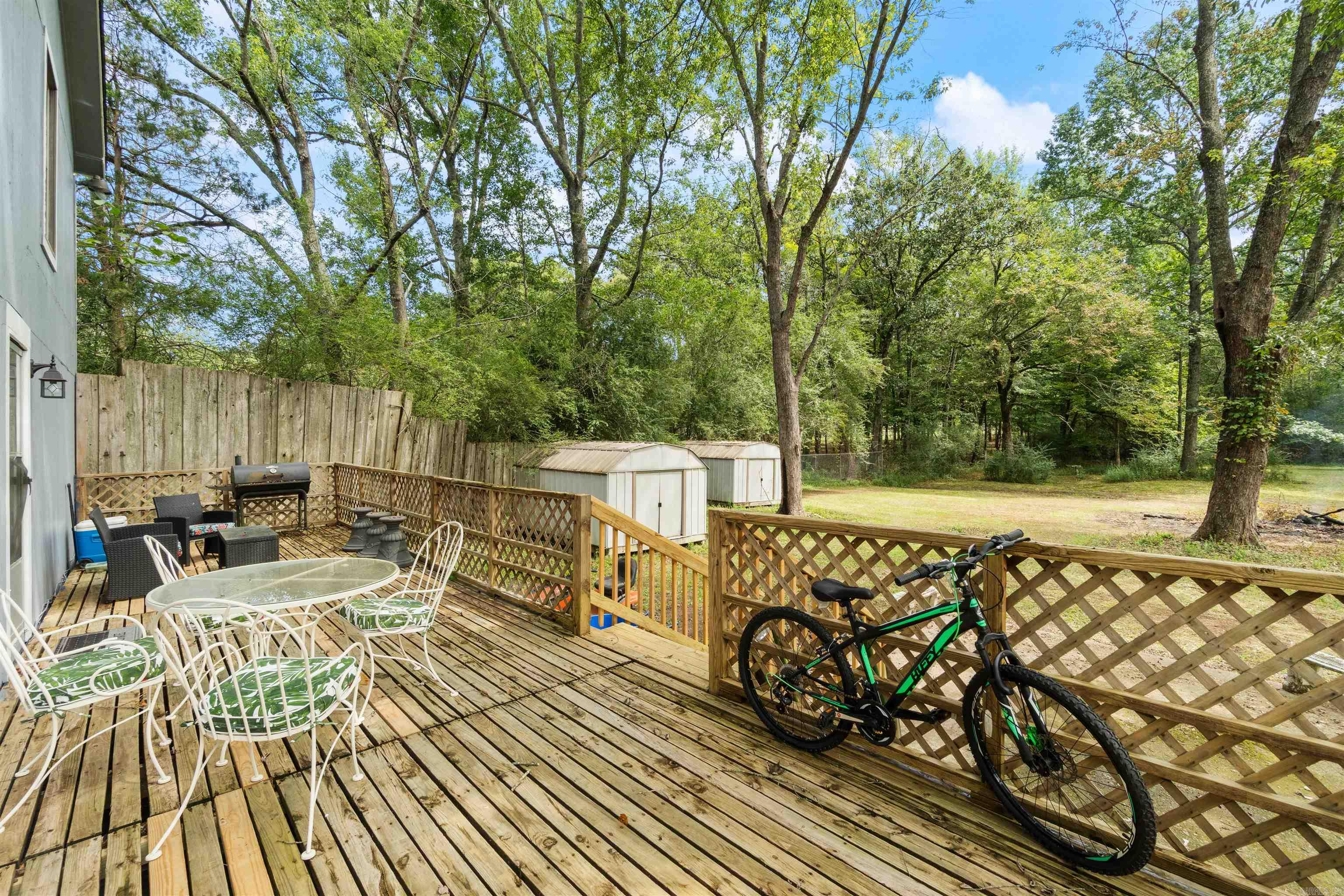 Metes & Bounds - Residential