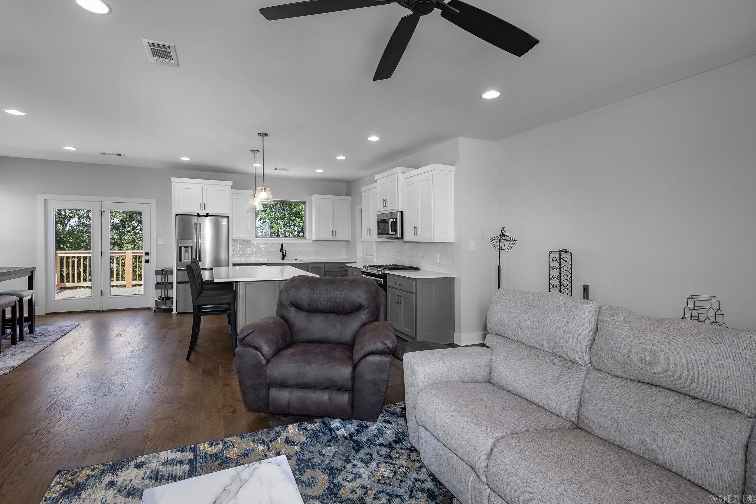 LOCHRIDGE ESTATES - Residential