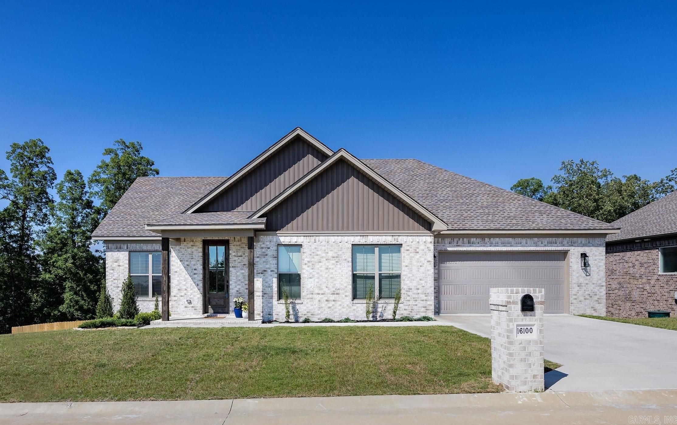 LOCHRIDGE ESTATES - Residential