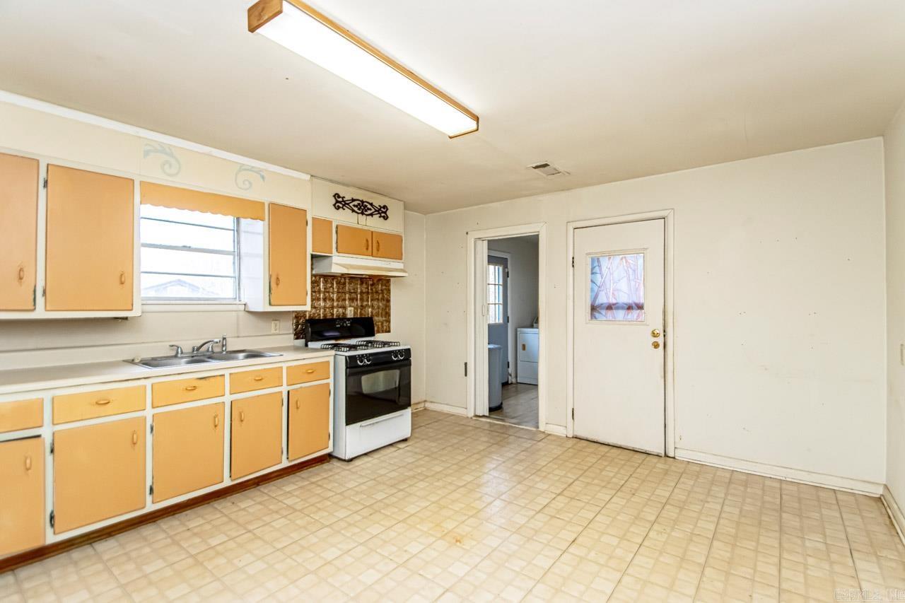 BEEBE OUTLOTS - Residential