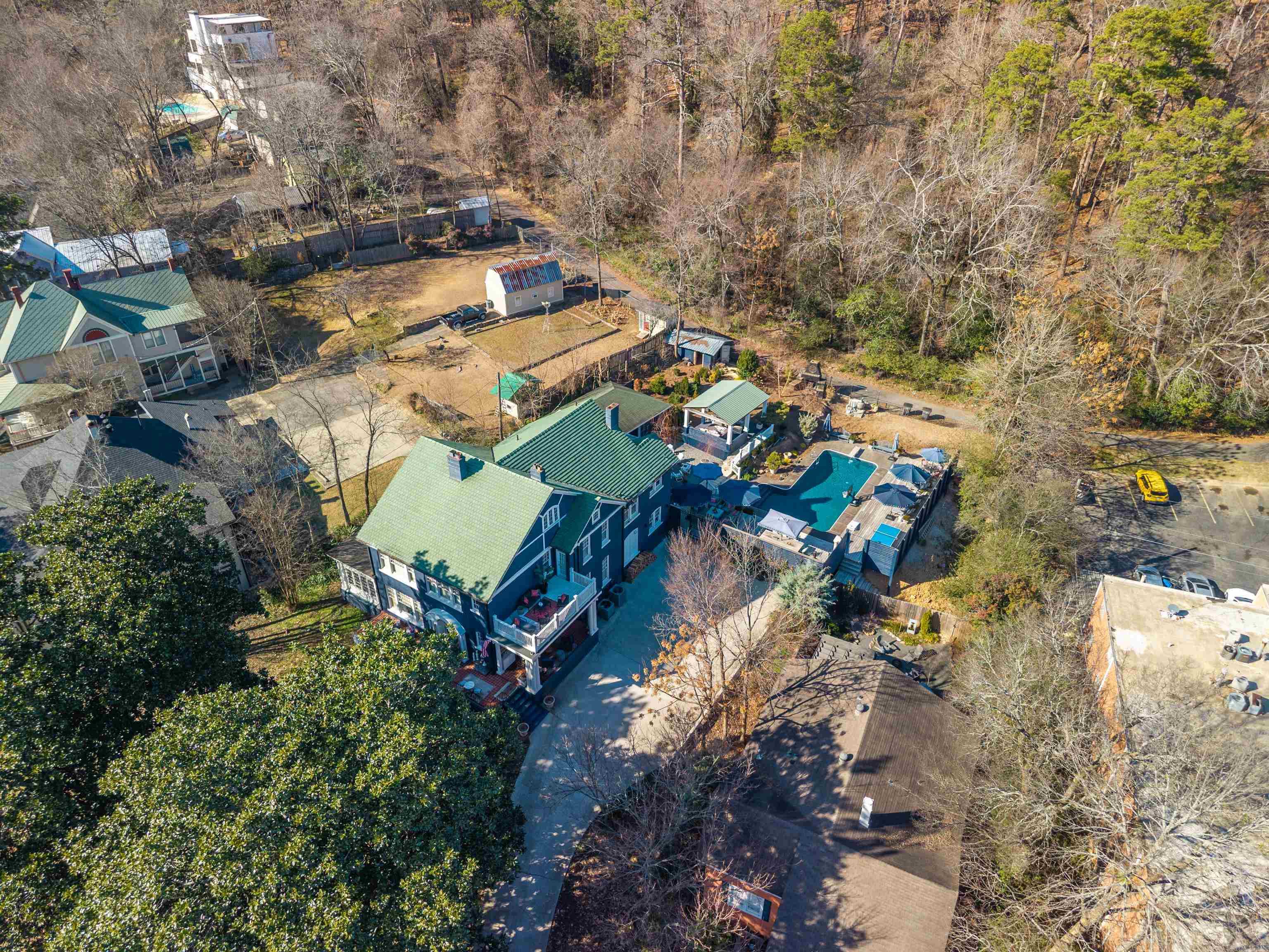 HSR BLK - Residential