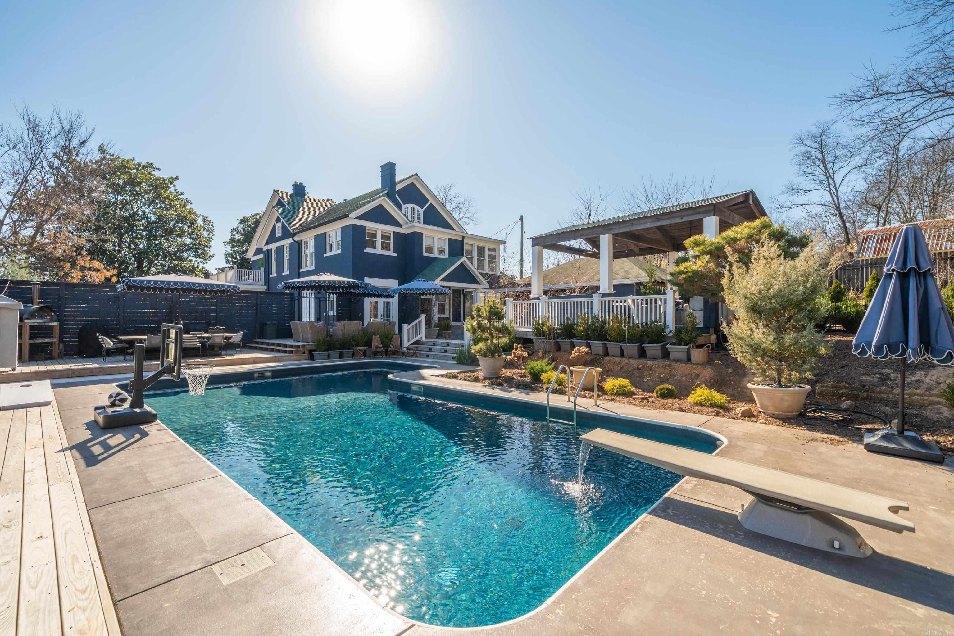 HSR BLK - Residential