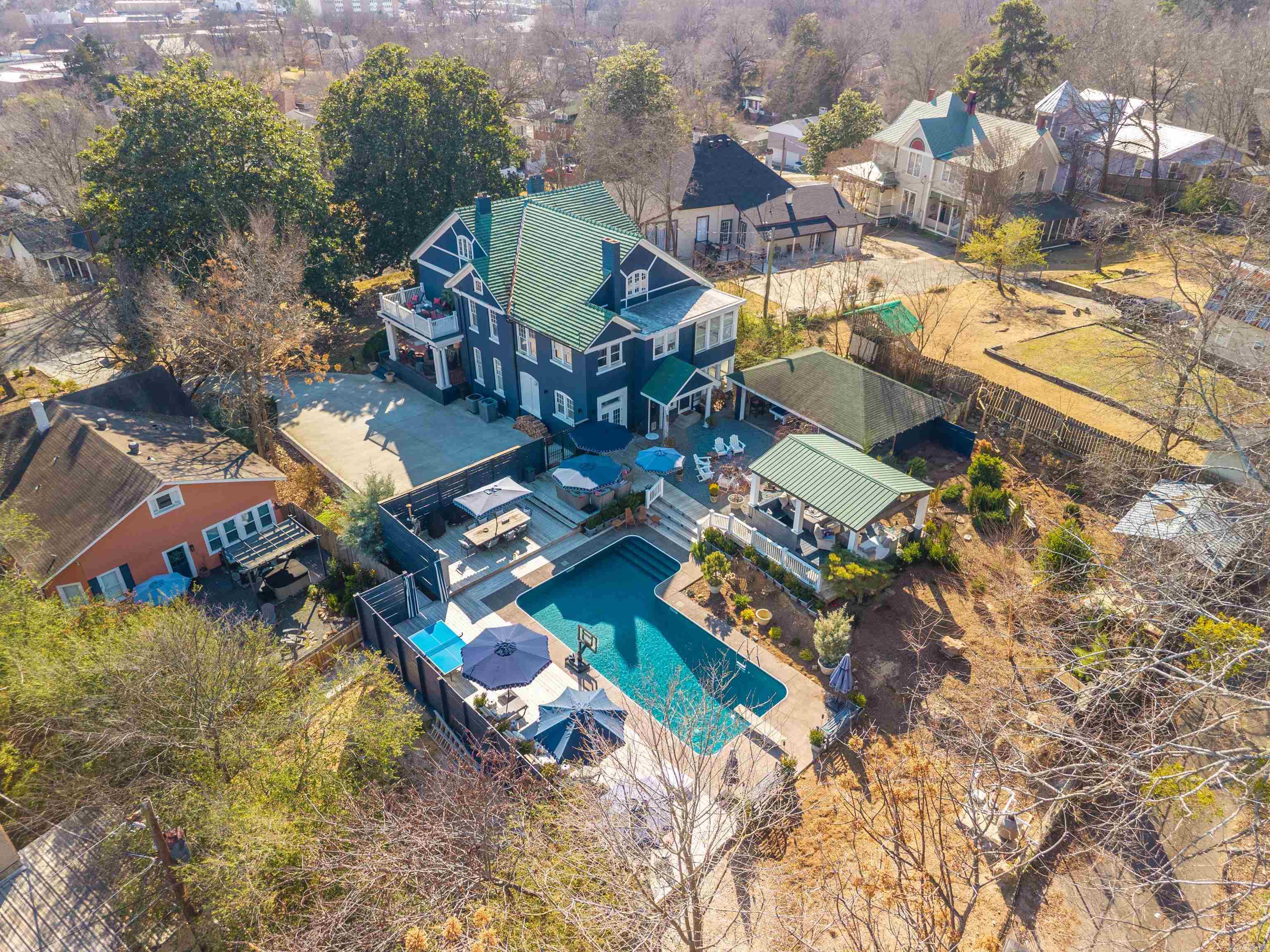 HSR BLK - Residential