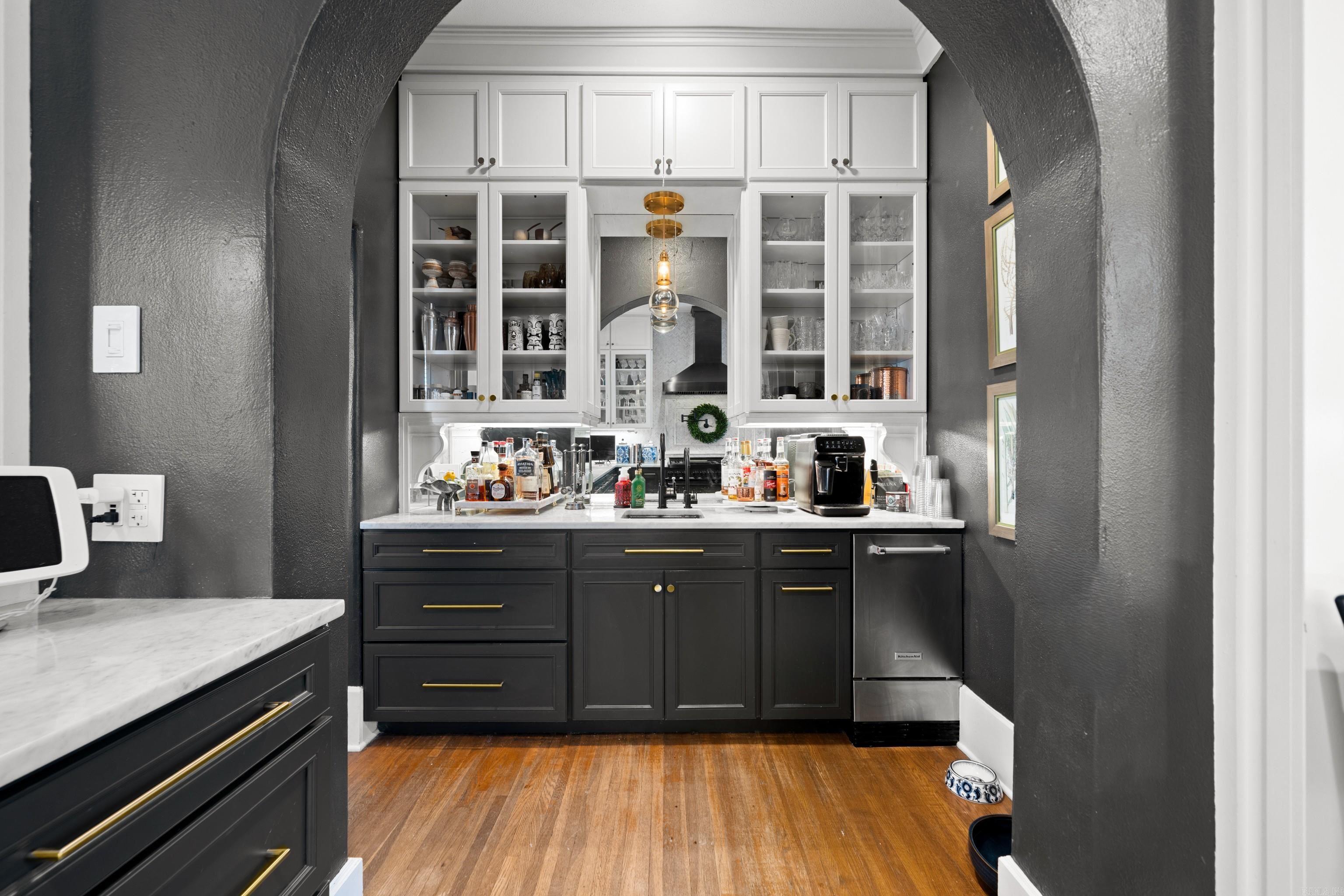 HSR BLK - Residential